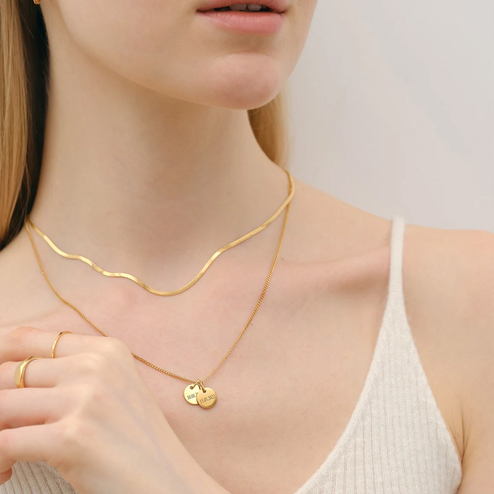Personalisierte Kette mit rundem Plättchen