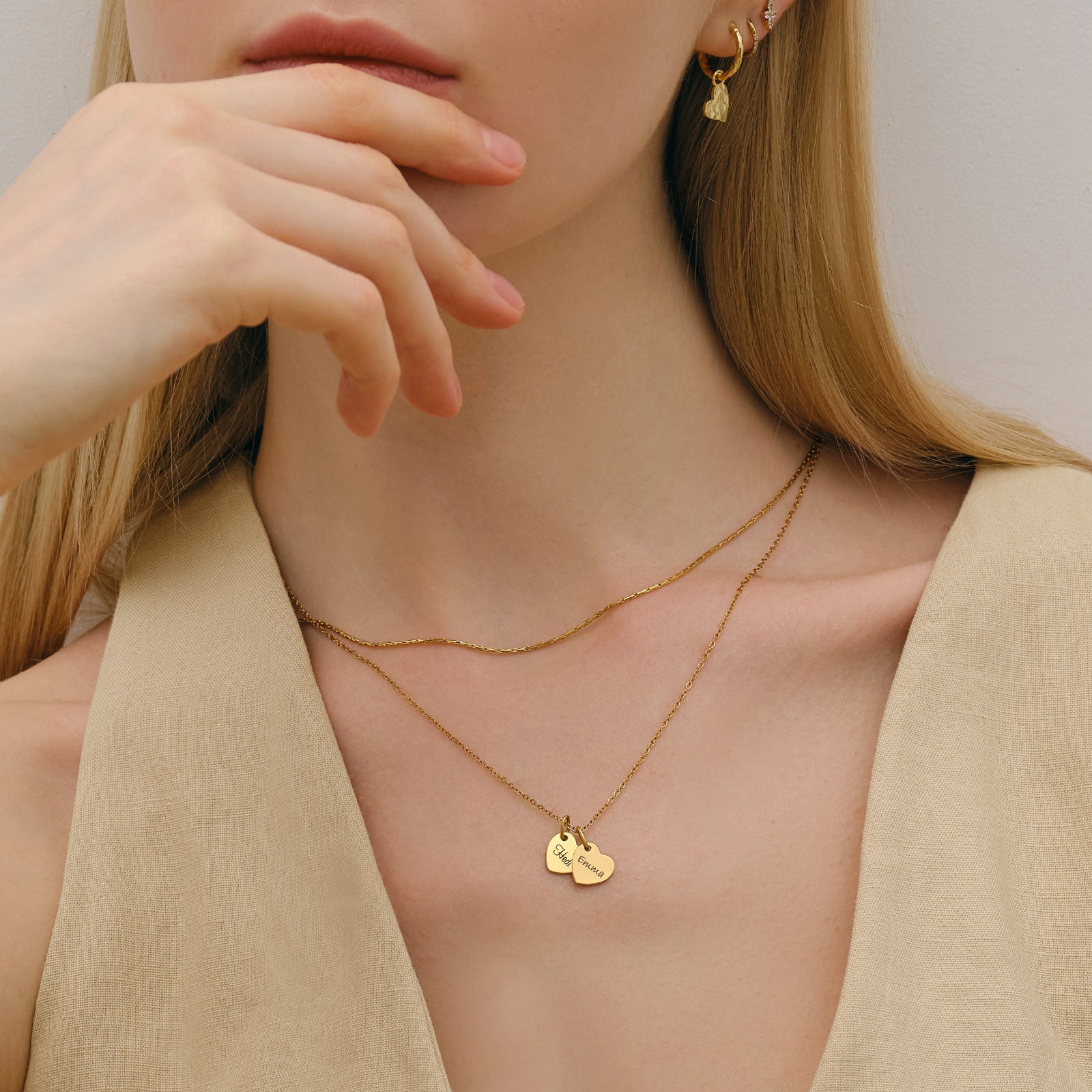 Personalized necklace with heart pendant