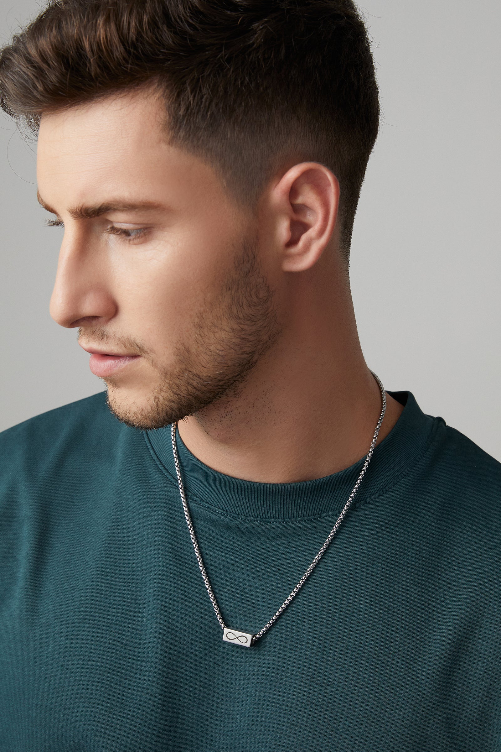 Personalisierte Herren Kette mit 4-seitigem Gravur-Anhänger