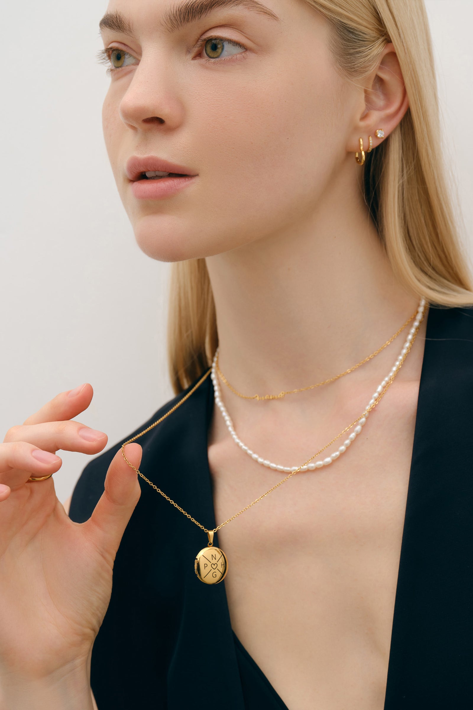 Medaillon Kette • Personalisierte Geschenke • Foto Medaillion mit Gravur - VIVIANNASCHMUCK