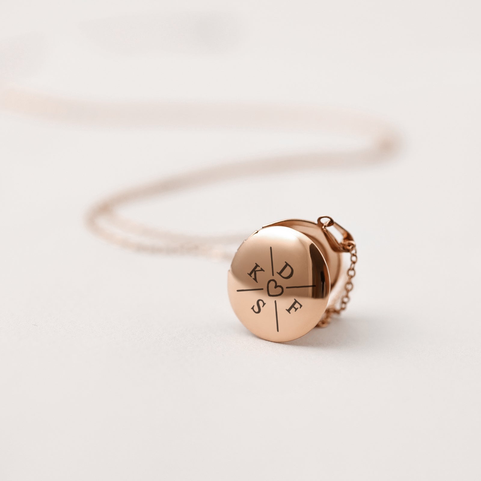 Personalisierbare Medaillonkette mit Gravur & Fotoeinsatz Damen Halskette VIVIANNASCHMUCK