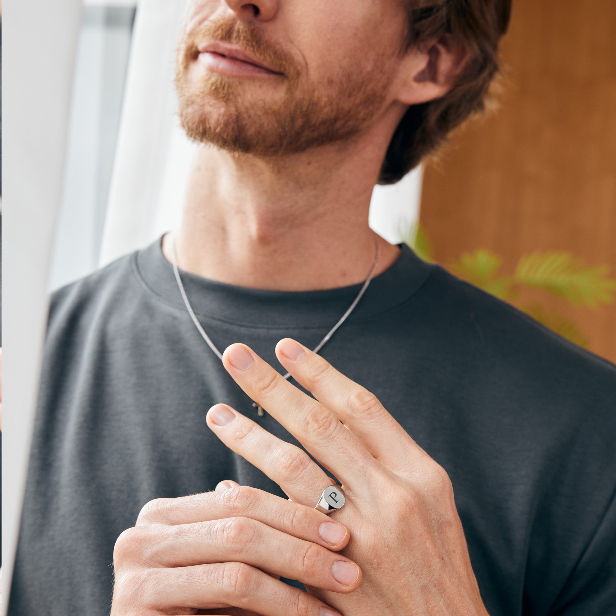 Herren Siegelring mit Gravur - VIVIANNASCHMUCK