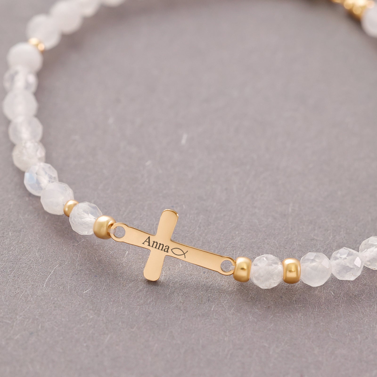 Mondstein Kreuz Armband - Geschenk zur Kommunion mit Karte