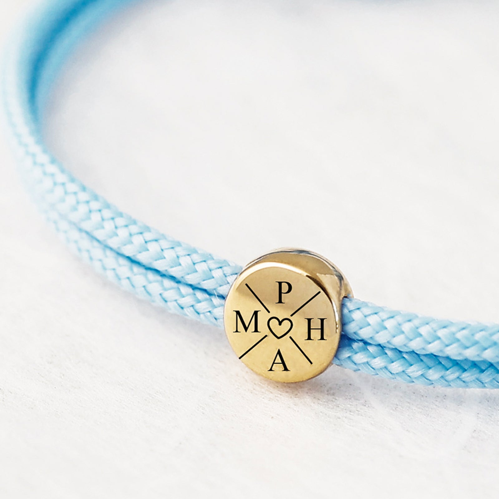 Familienarmband aus Segeltau – mit persönlicher Gravur