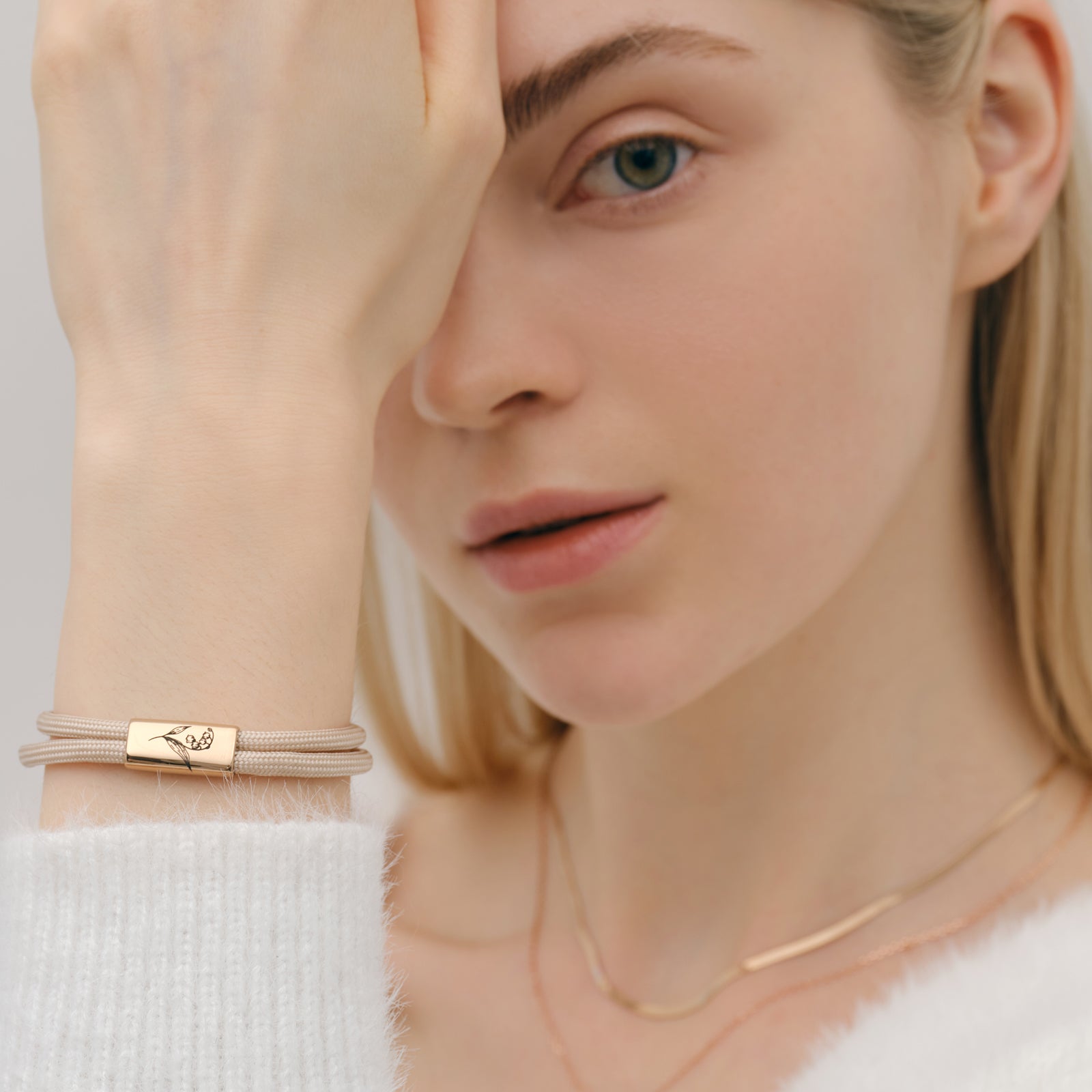 Geburtsblumen Armband aus Segeltau – mit Wunschgravur Damen Armband VIVIANNASCHMUCK