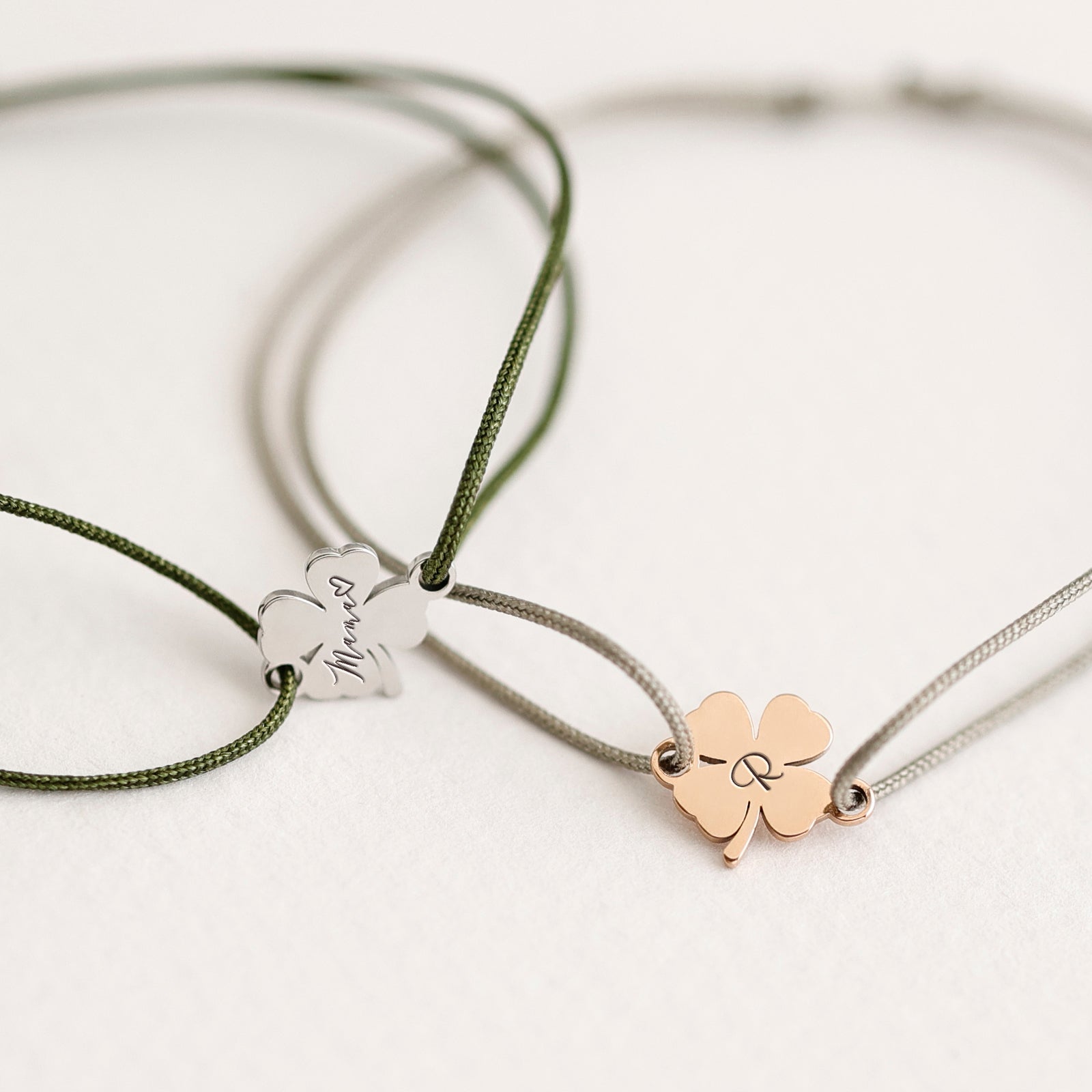Personalisiertes Glücksbringer Armband mit Kleeblatt Damen Armband VIVIANNASCHMUCK