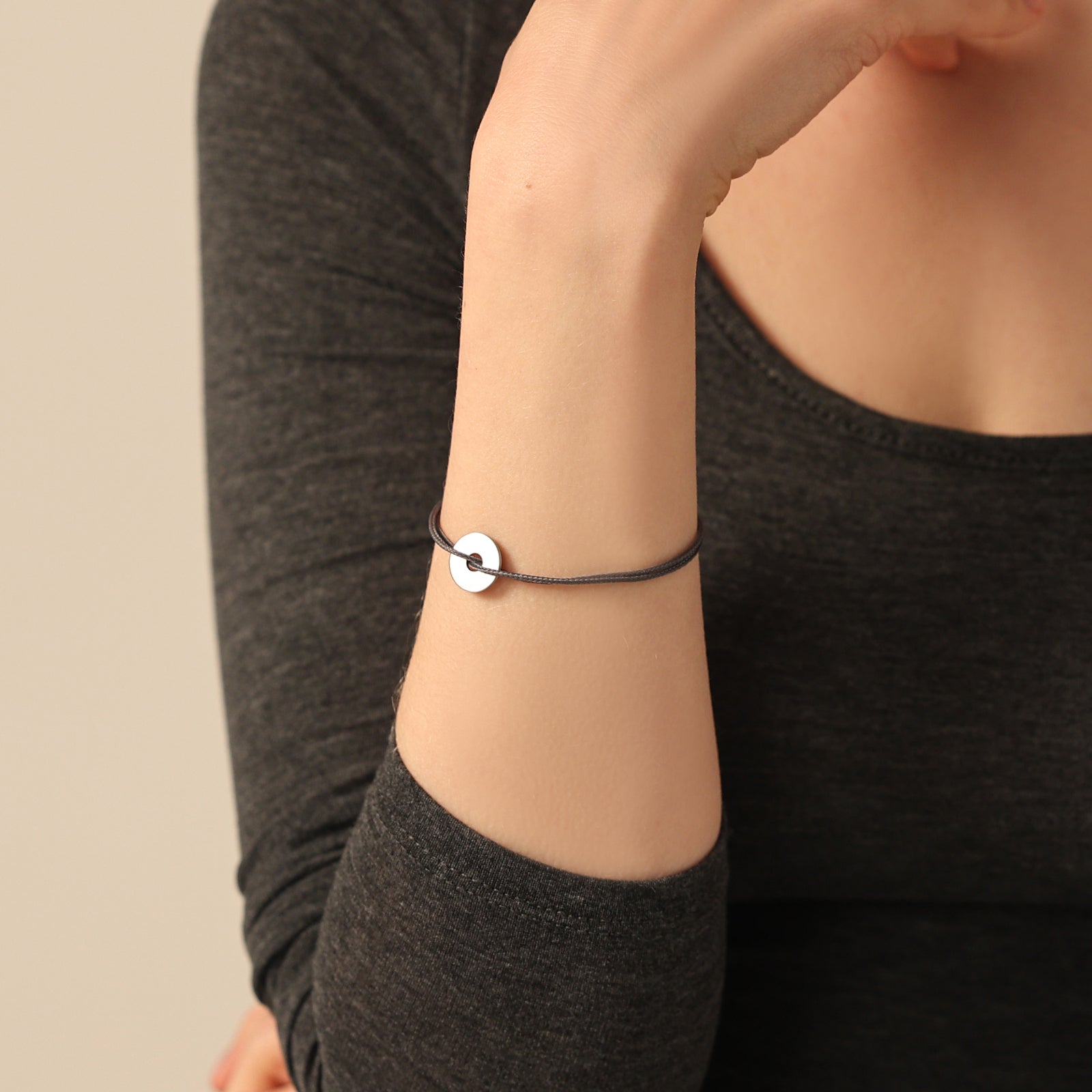 Graviertes Segeltau Armband – Minimal & Bedeutend