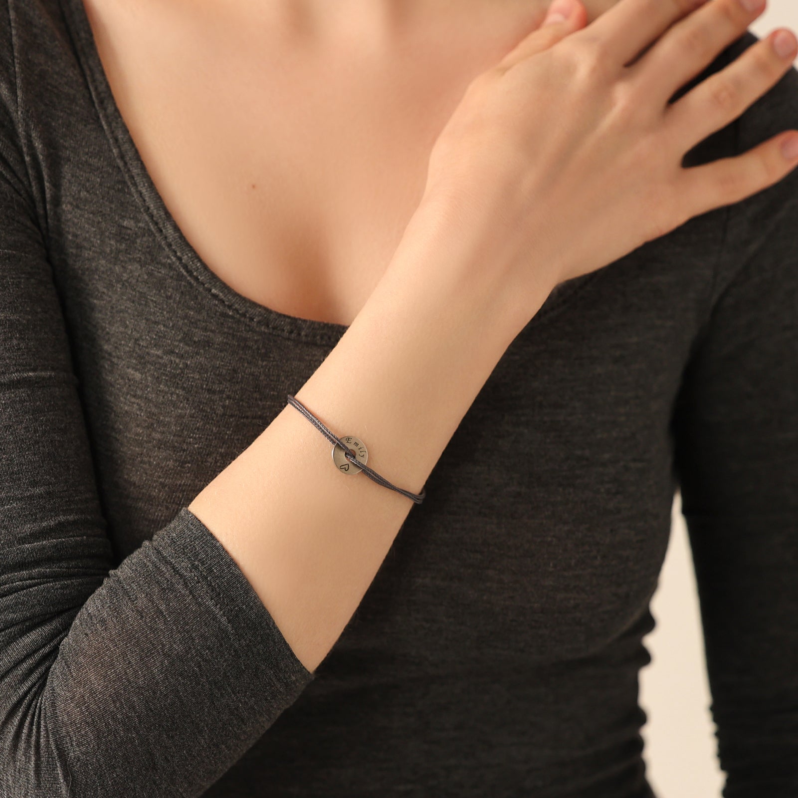 Graviertes Segeltau Armband – Minimal & Bedeutend
