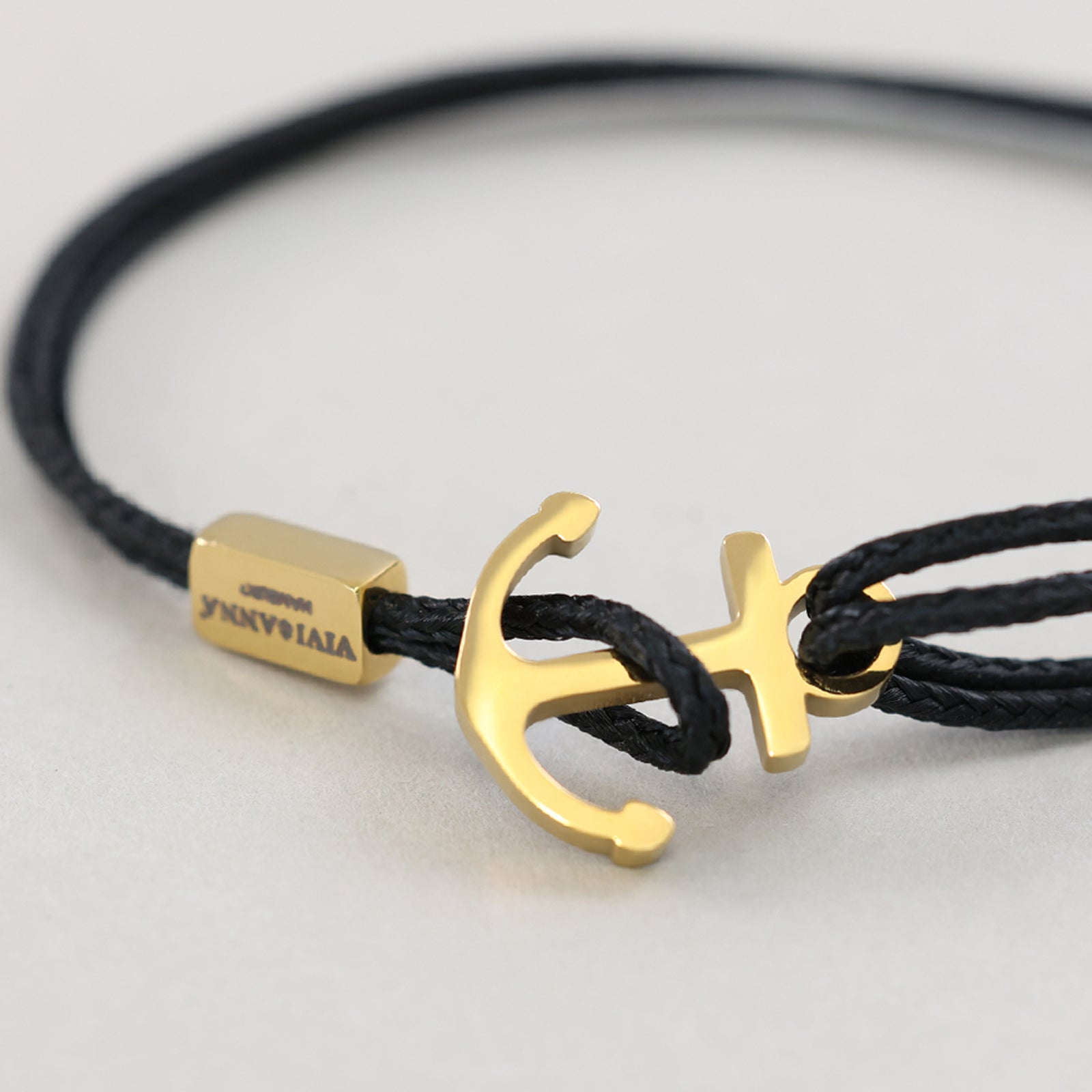 Anker-Armband mit Gravur & doppelt geflochtenem Band Damen Armband VIVIANNASCHMUCK