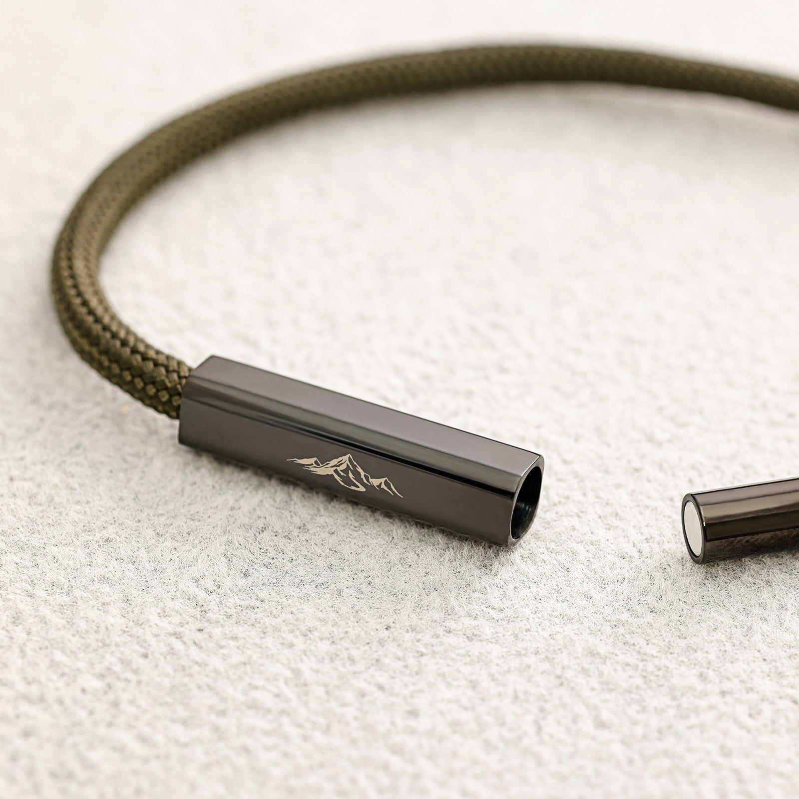 Individuell Armband mit Gravur & Magnetverschluss