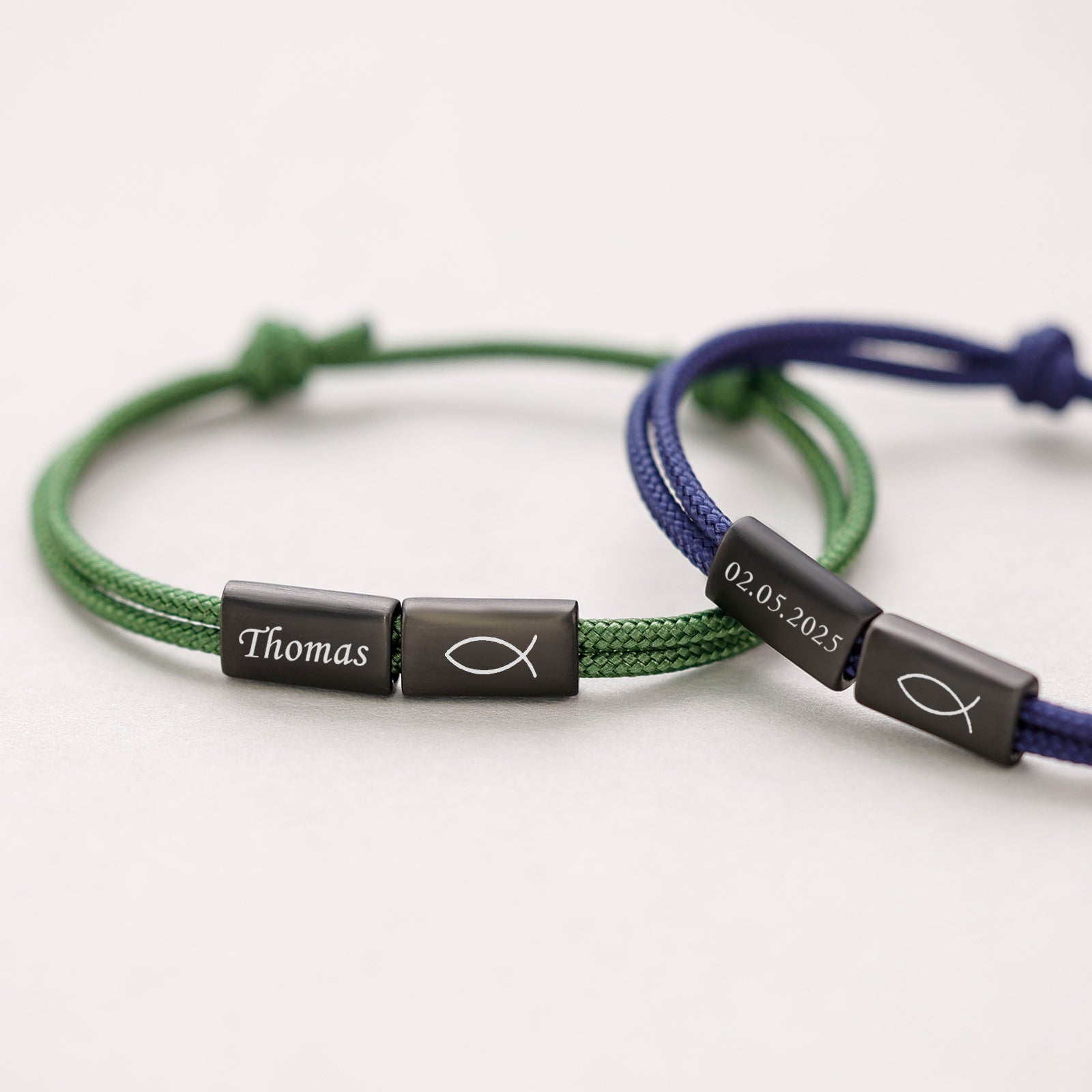 Segeltau Armband mit Wunschgravur - Geschenk zur Konfirmation oder Kommunion mit Karte