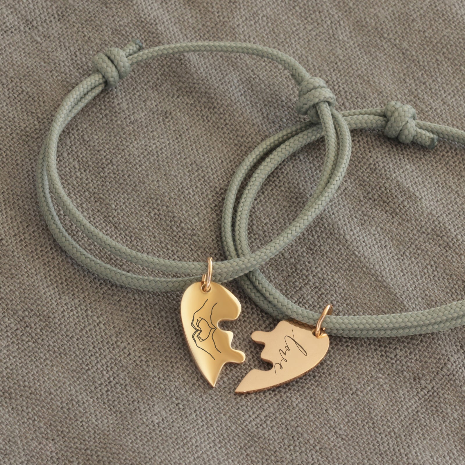 Herzpuzzle Armband 2er-Set – personalisierbares Partnerarmband