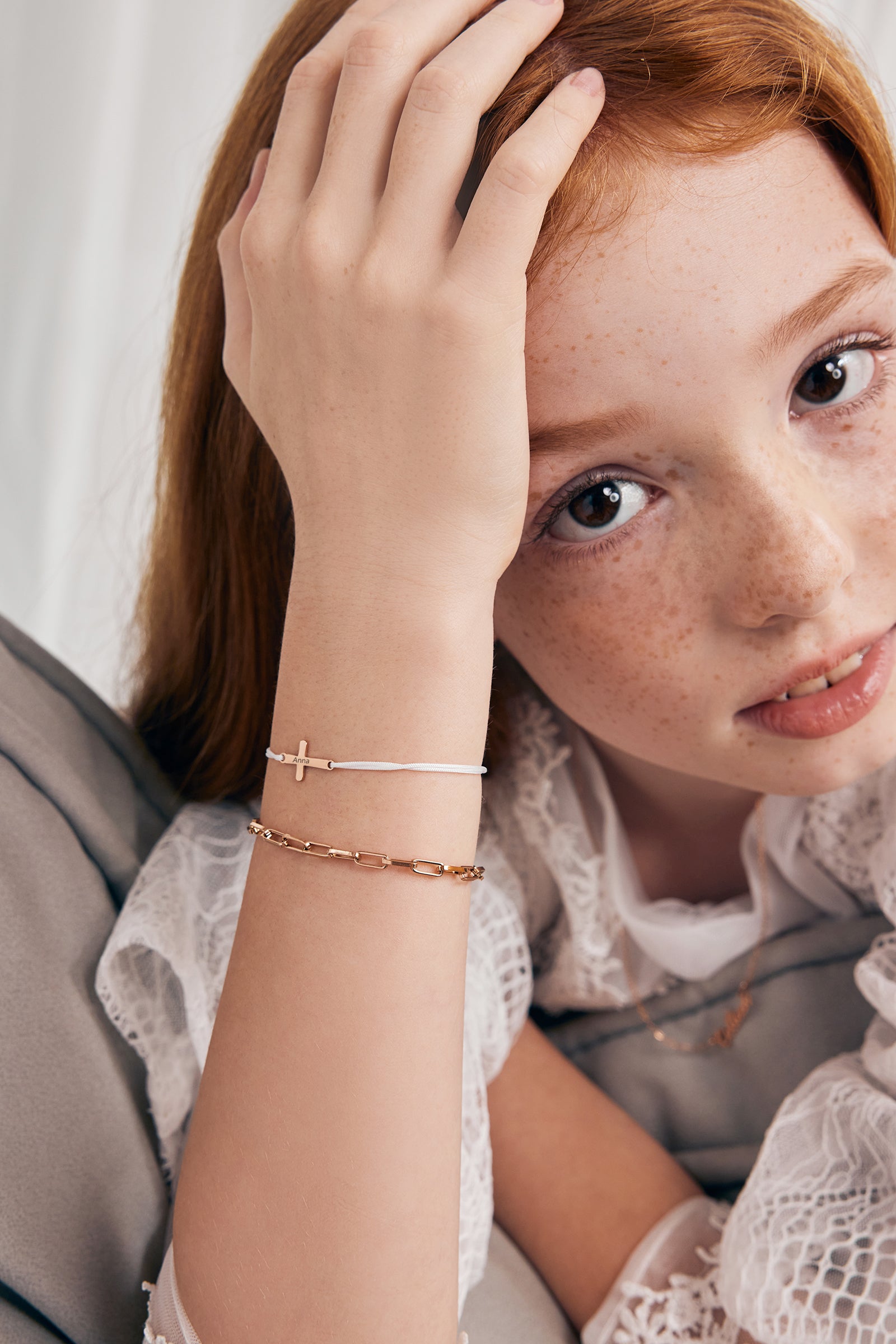 Personalisiertes Kreuzarmband mit Gravur Kinder Armband VIVIANNASCHMUCK