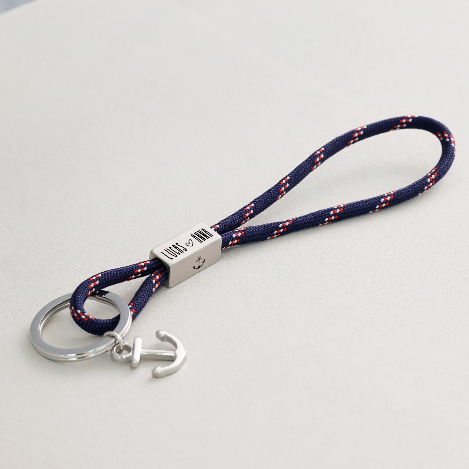 Schlüsselanhänger mit Anker - personalisiertes Schlüsselband - 4 Seiten - Personalisiertes Edelstahlschlüsselring mit Wunschgravur - SL006 - VIVIANNASCHMUCK