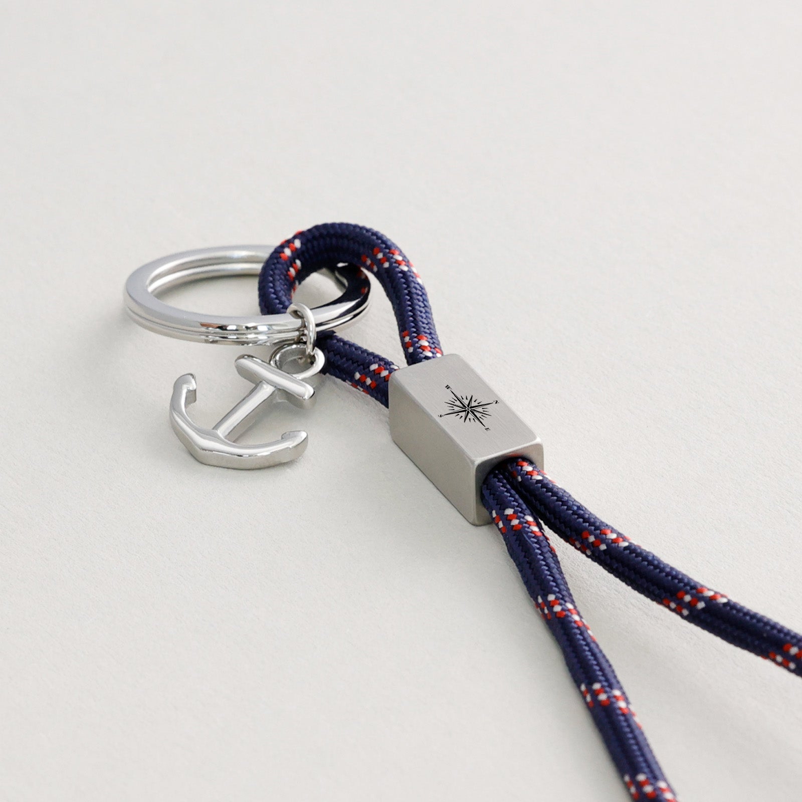 Schlüsselanhänger mit Anker - personalisiertes Schlüsselband - 4 Seiten - Personalisiertes Edelstahlschlüsselring mit Wunschgravur - SL006 - VIVIANNASCHMUCK