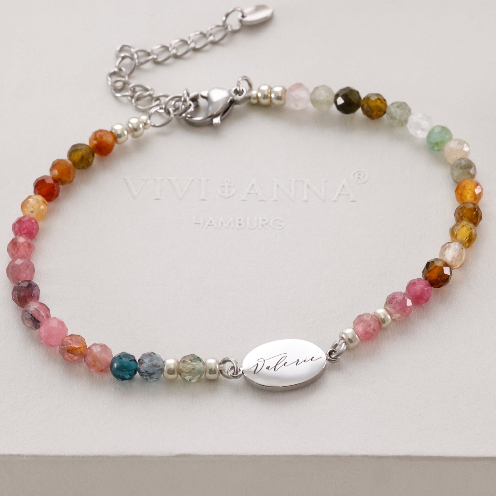 Regenbogen-Turmalin-Armband mit ovalem Plättchen