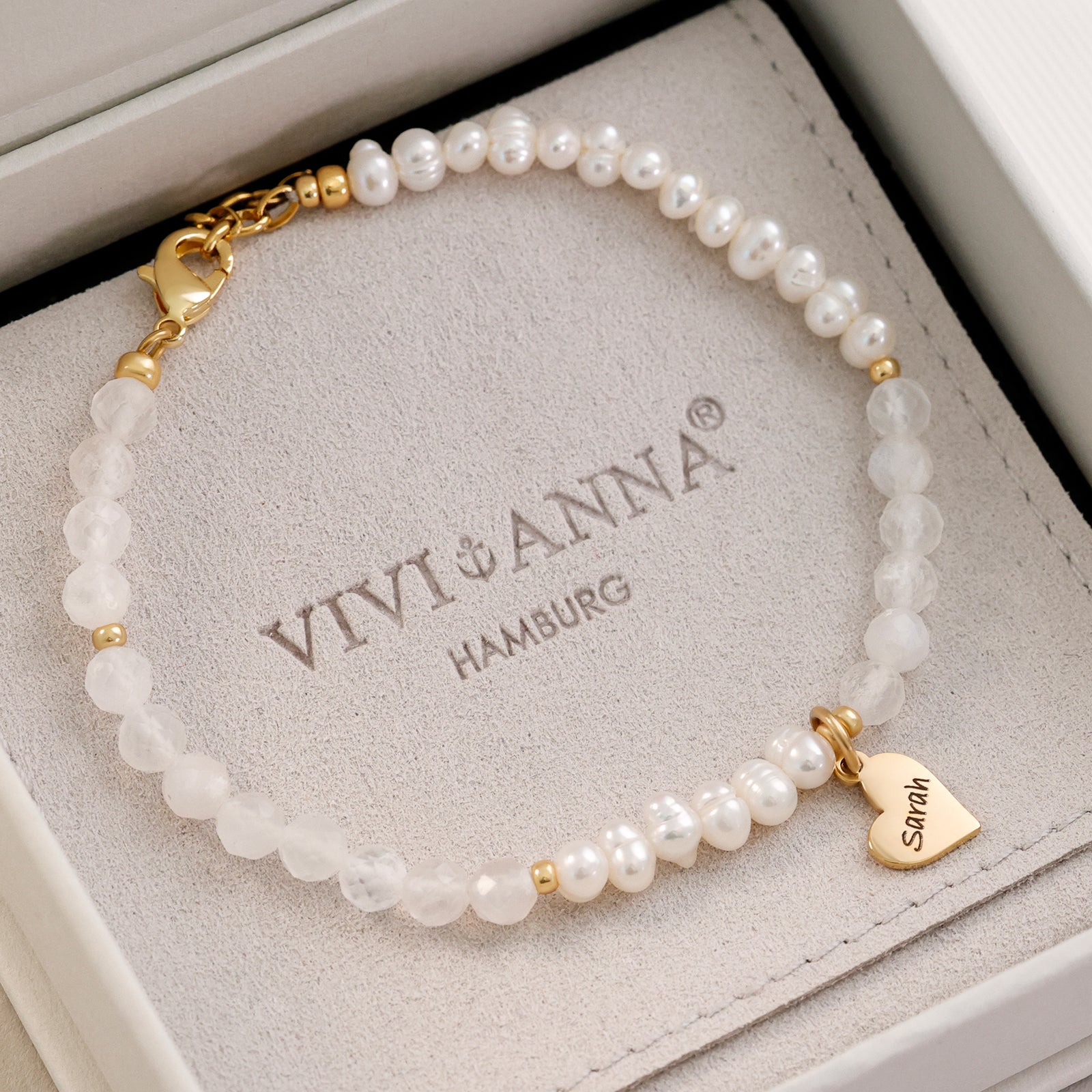 Freshwater pearl & moonstone bracelet with heart pendant