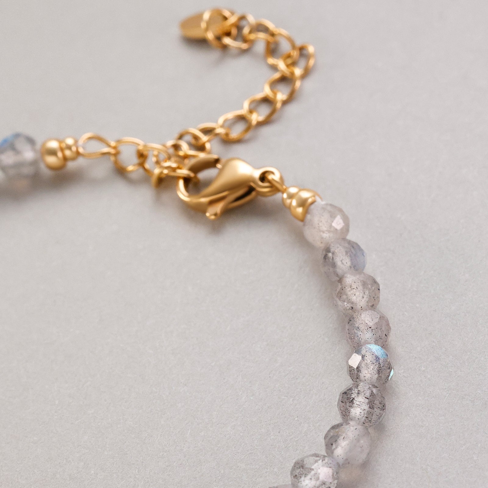Labradorite bracelet with heart pendant - gift for mom with card