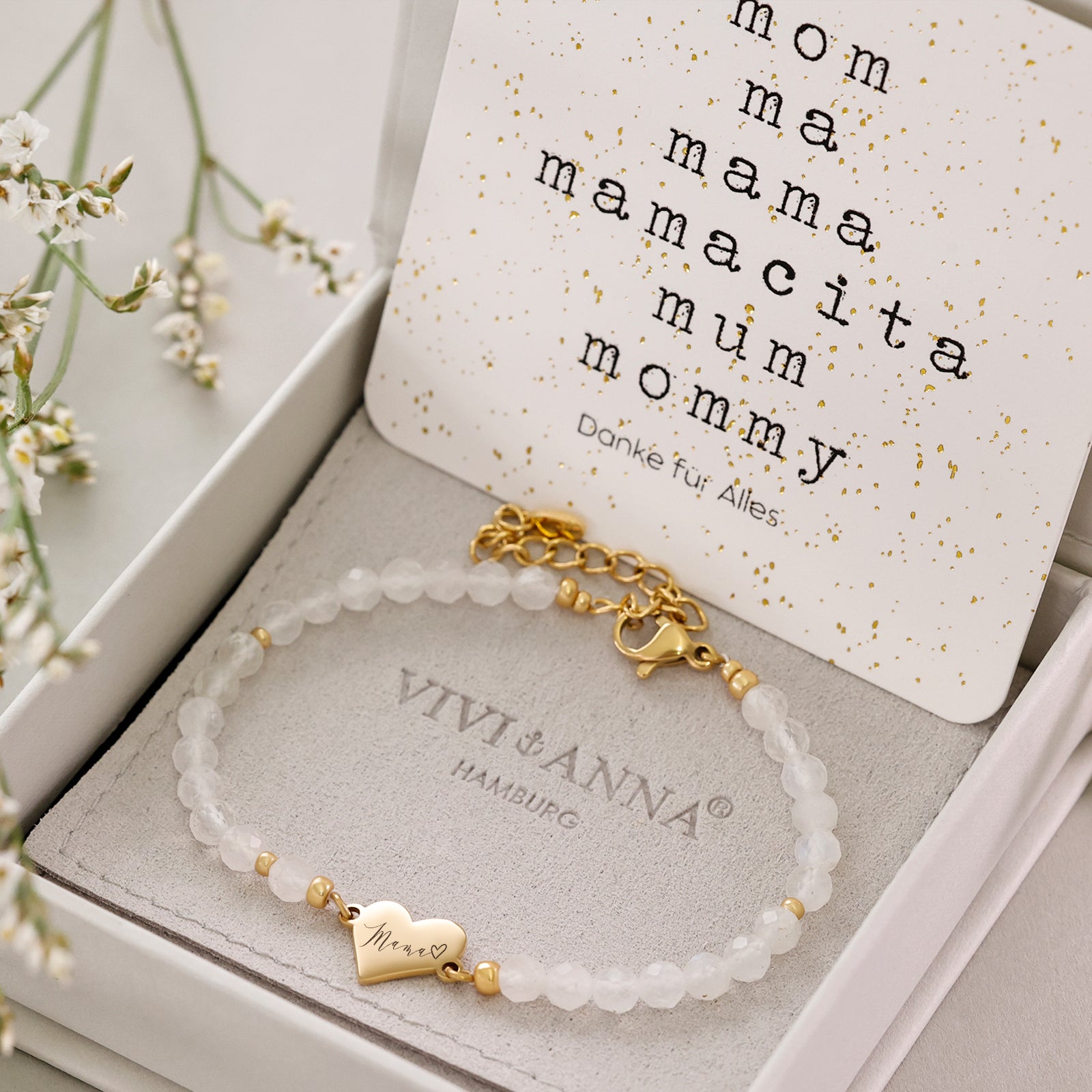 Herz-Armband mit Mondstein - Geschenk für Mama mit Karte