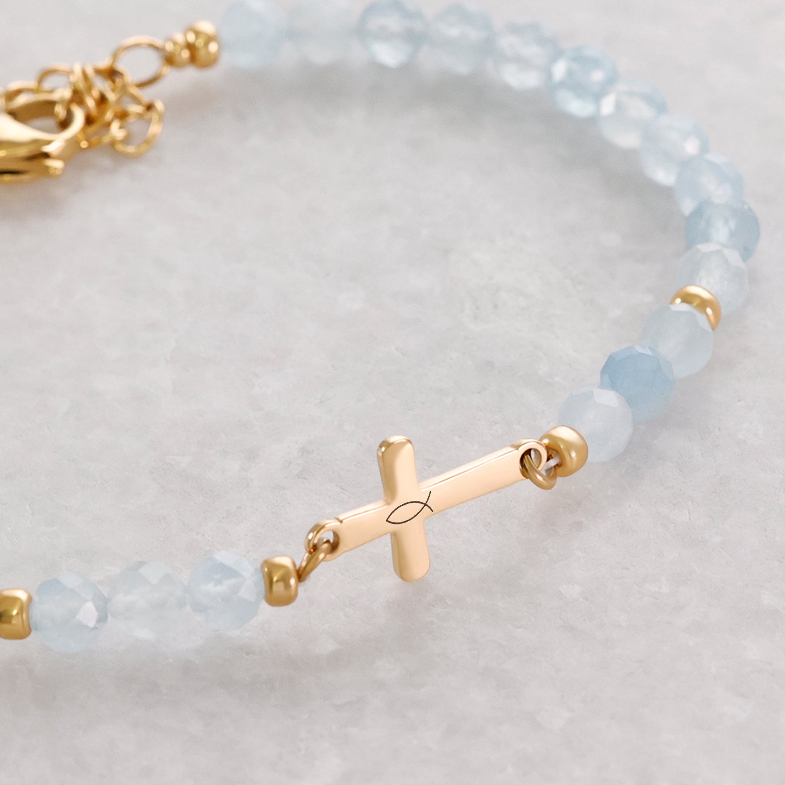 Aquamarin Kreuz Armband - Geschenk zur Kommunion mit Karte