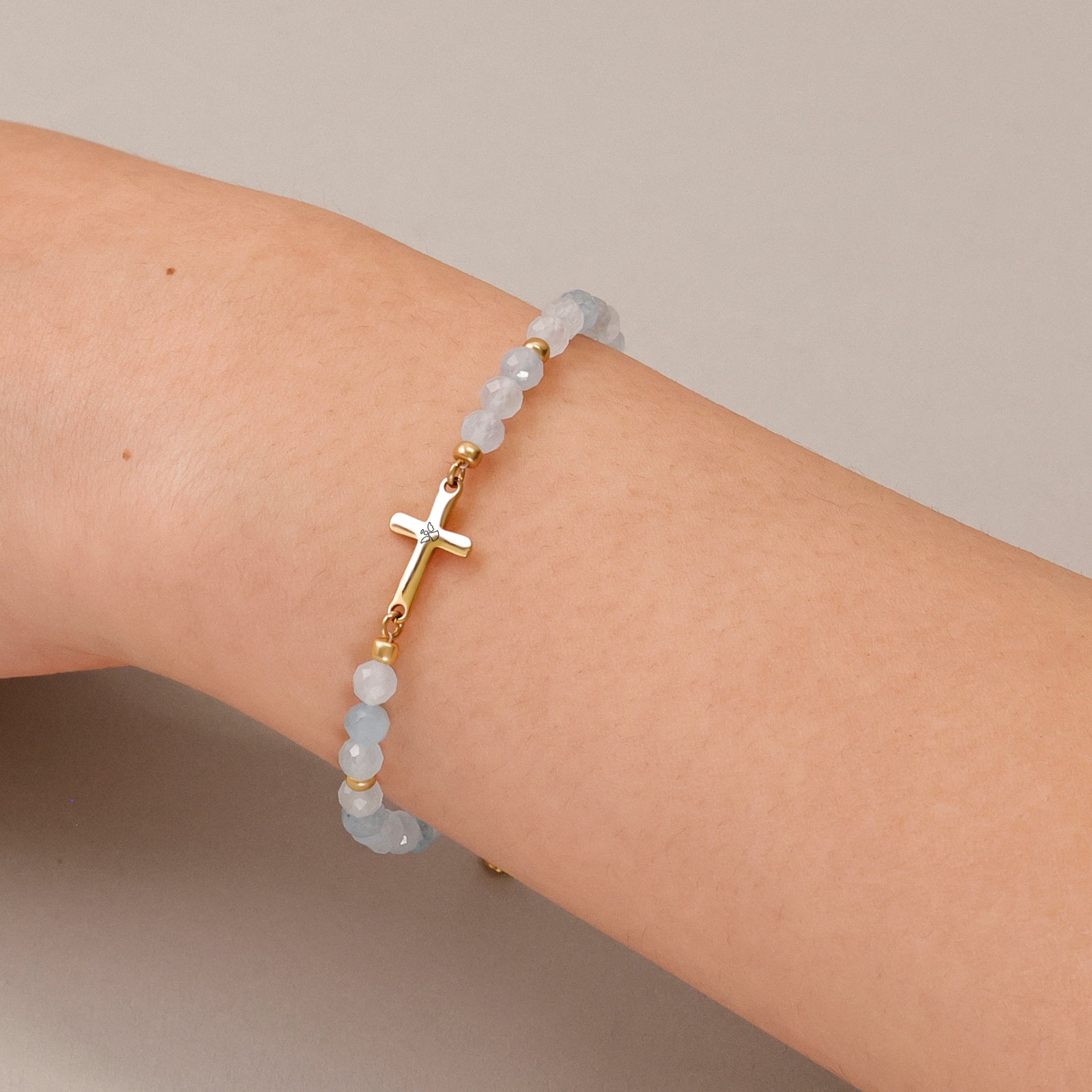 Aquamarin Kreuz Armband - Geschenk zur Konfirmation mit Karte
