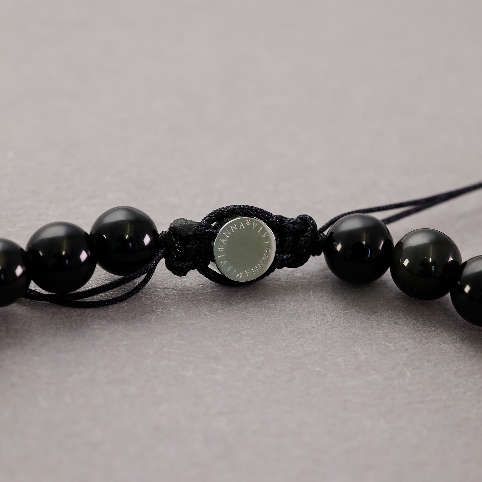 Obsidian Perlenarmband mit Gravur - mit Hammerschlagplättchen Herren Armband VIVIANNASCHMUCK