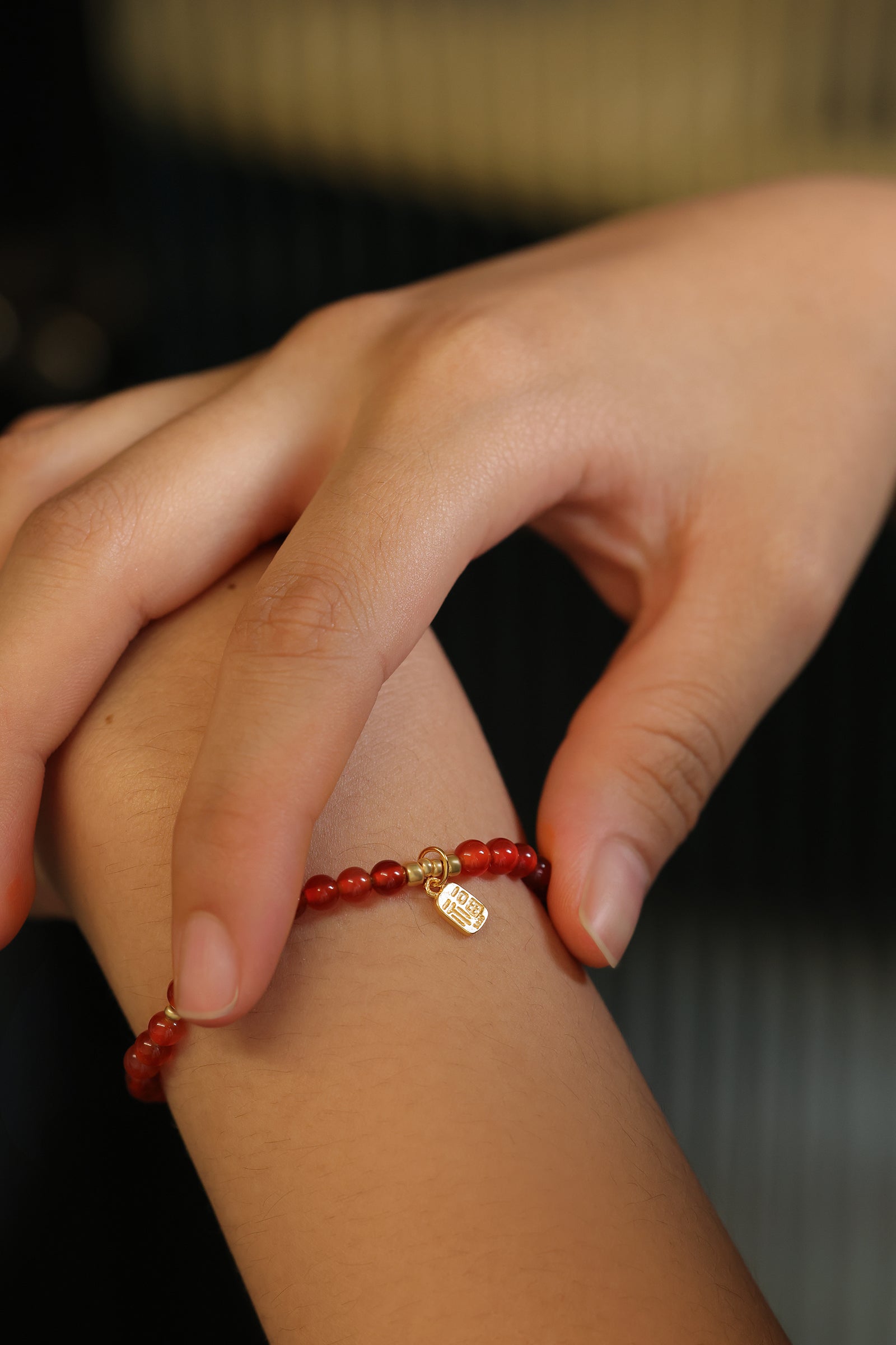 Karneol Armband mit chinesischem „福“-Anhänger – 925er Sterling Silber Damen Armband VIVIANNASCHMUCK