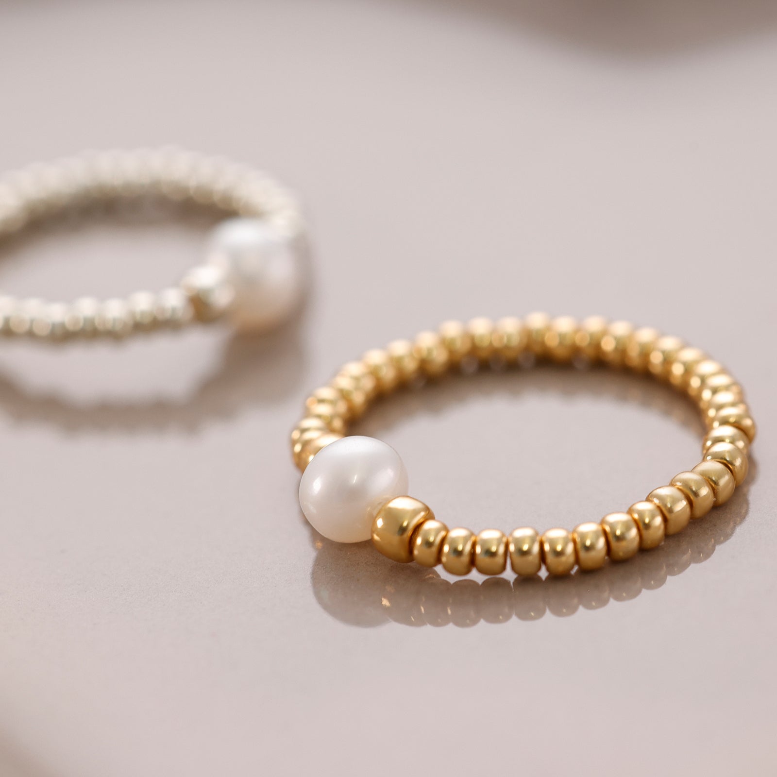 Flexible Ring mit echter Süßwasserperle Damen Ringe VIVIANNASCHMUCK