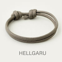 4 · Hellgrau