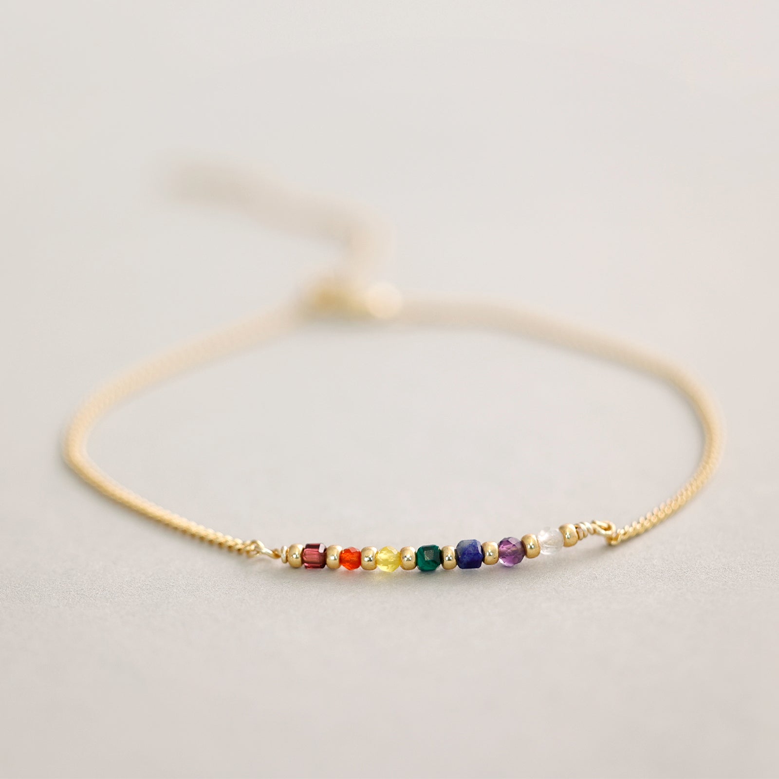 Chakra Armband aus 925er Silber - Edelstein Armband - spiritueller Schmuck - Heilstein Armband - Chakra Heilung - Chakra Schmuck - AE017 - VIVIANNASCHMUCK