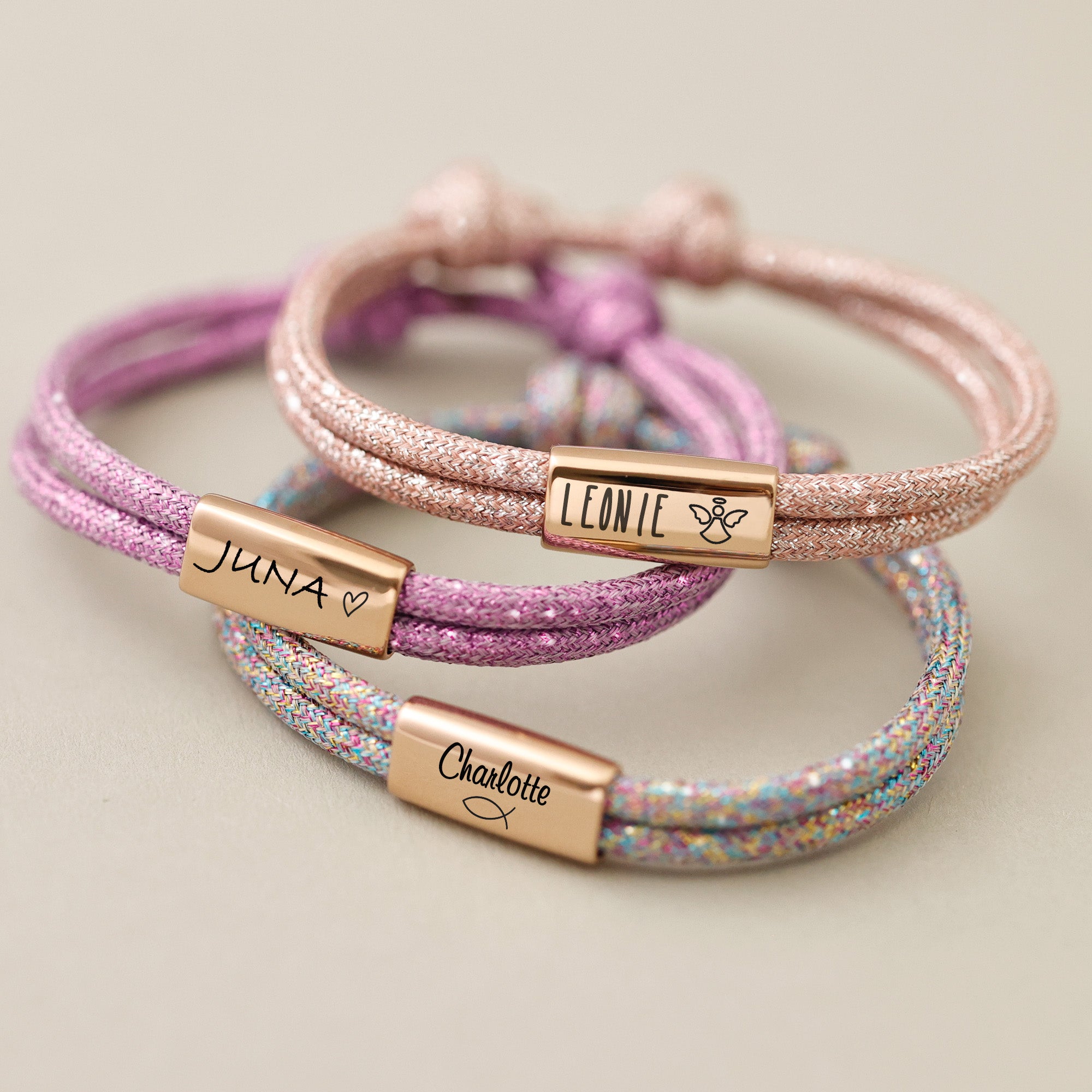 Personalisiertes Mädchen Glitzer Armband - Armband mit Namen - Kommunionsgeschenk - Firmung Geschenk - Konfirmationsgeschenk - Gravur A209