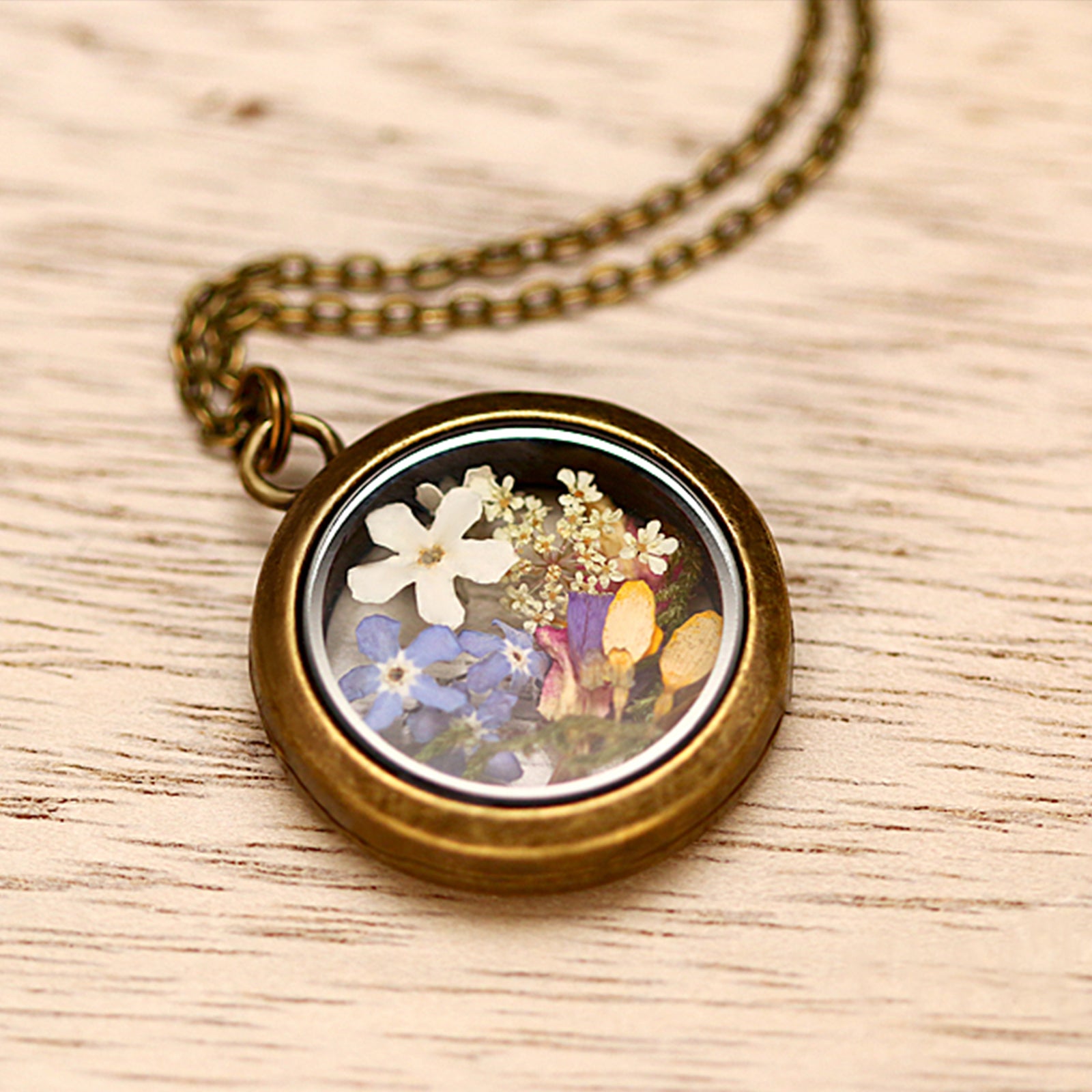 glass locket necklace with real flowers