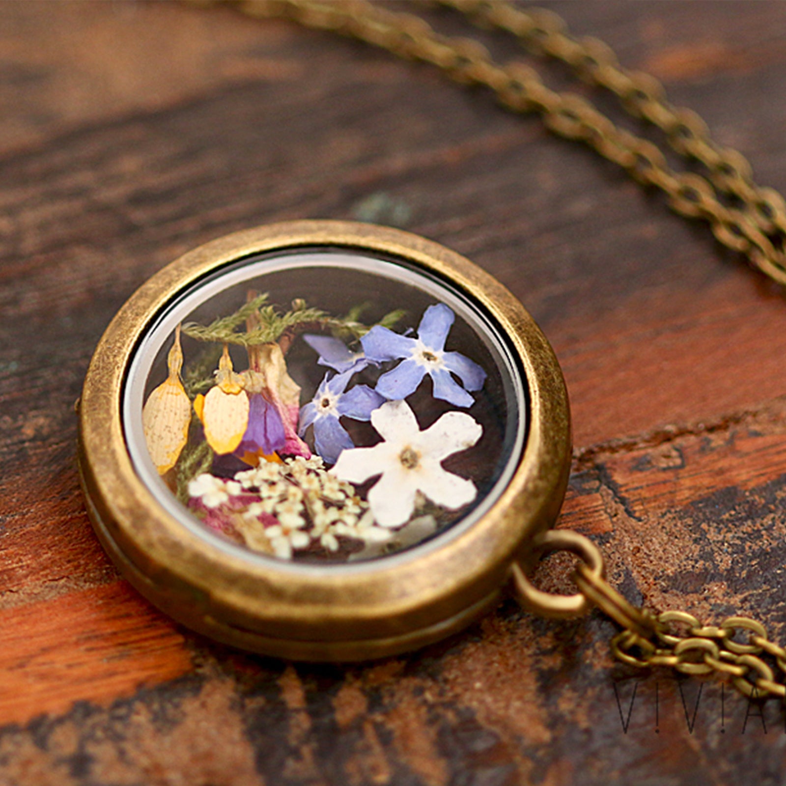 glass locket necklace with real flowers