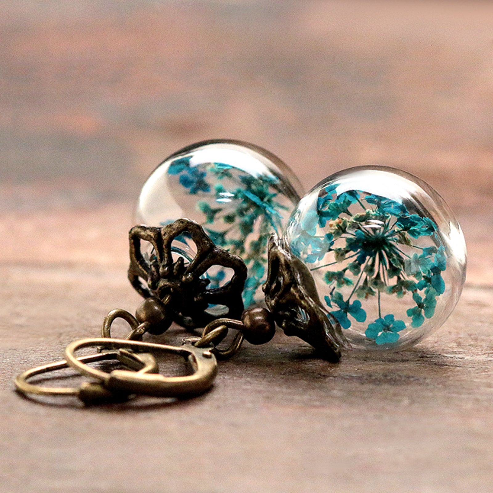 Earrings with turquoise dill flowers
