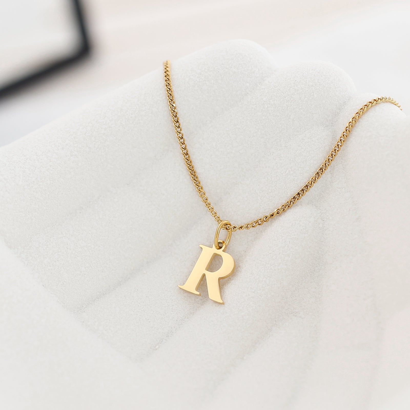 initial necklace