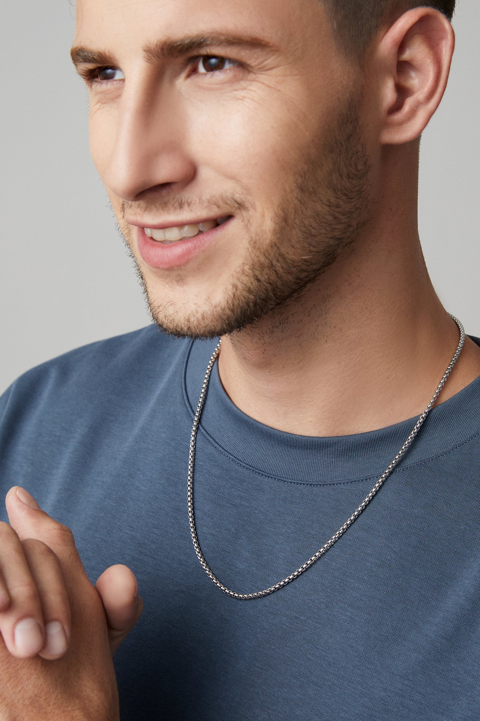 High-quality men's necklace made of stainless steel