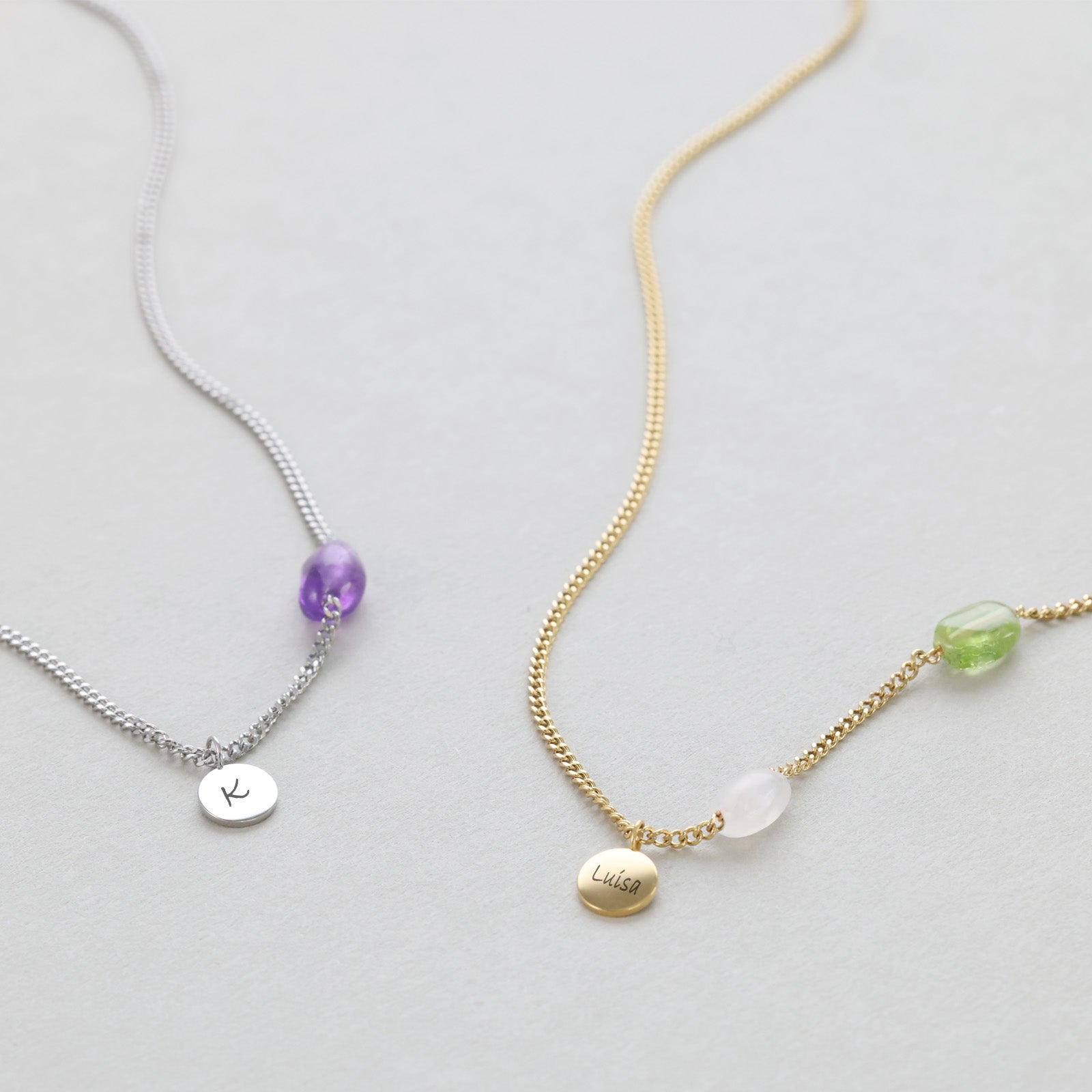 Individuelle Heilenergie-Kette mit personalisiertem Plättchen Damen Halskette VIVIANNASCHMUCK