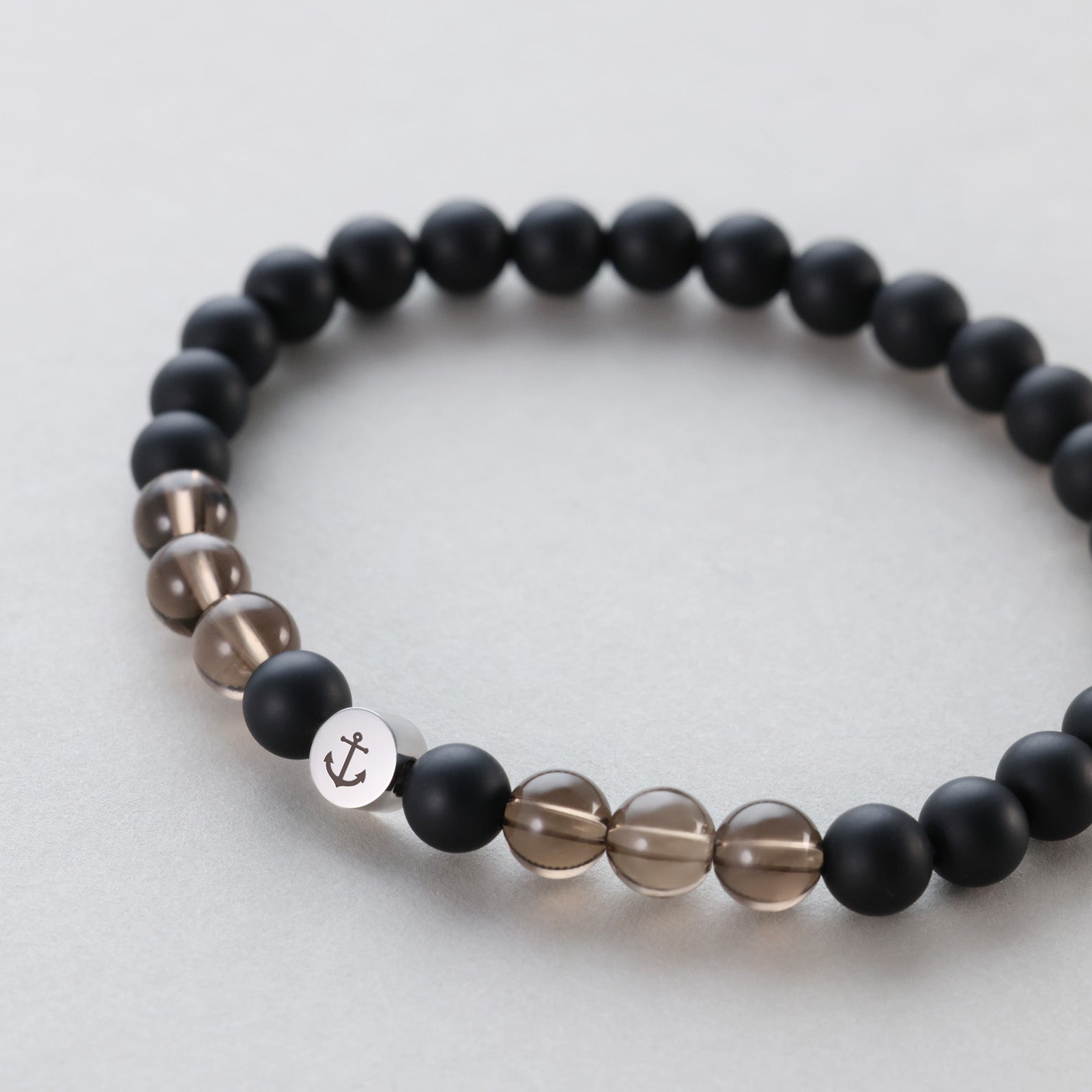 Rauchquarz & Onyx Armband mit Gravurperle Herren Armband VIVIANNASCHMUCK