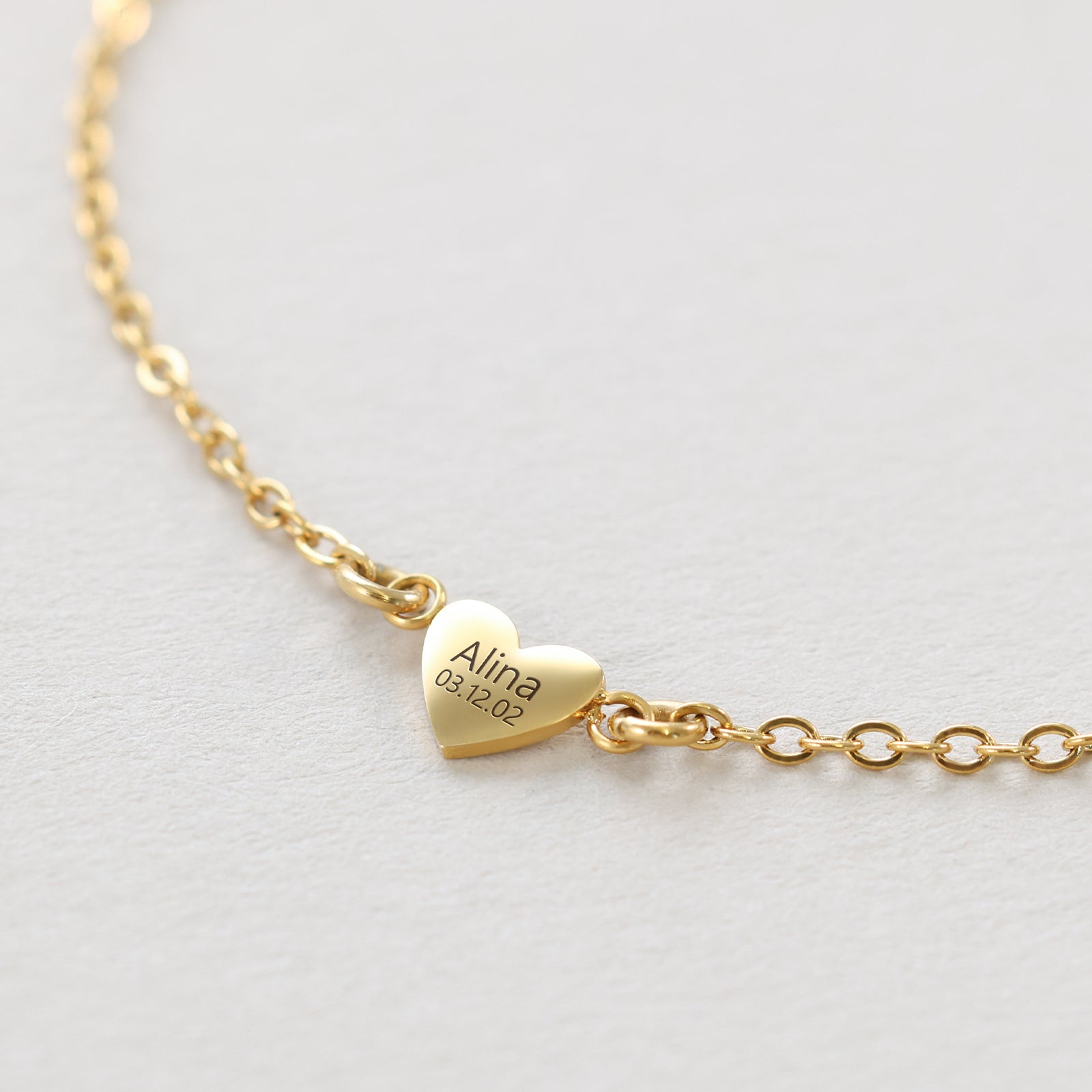 Personalisiertes Herz Armband mit Gravur Damen Armband VIVIANNASCHMUCK