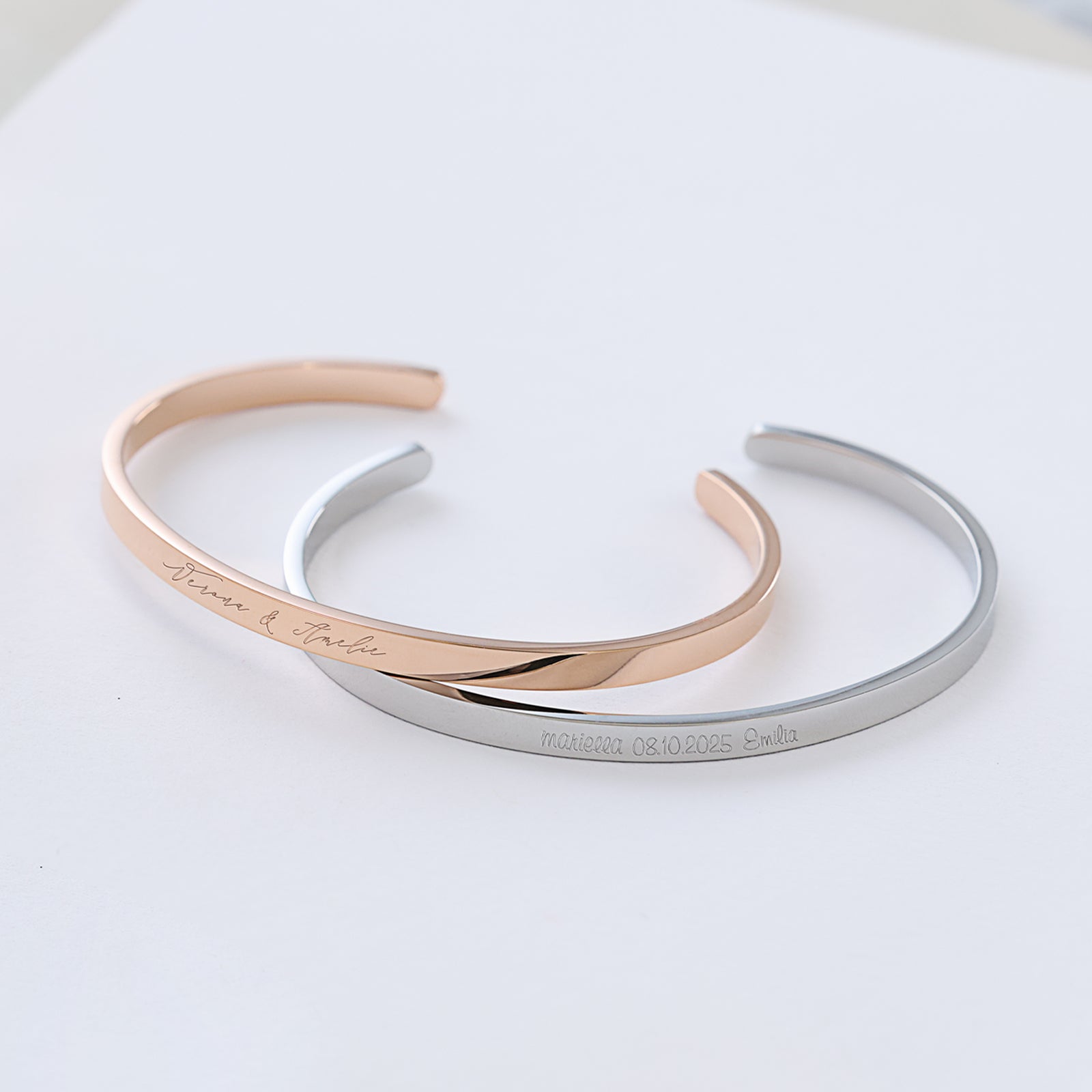 Personalisierter Armreif mit Wunschgravur - Edelstahl oder 925 Sterling Silber Damen Armband VIVIANNASCHMUCK