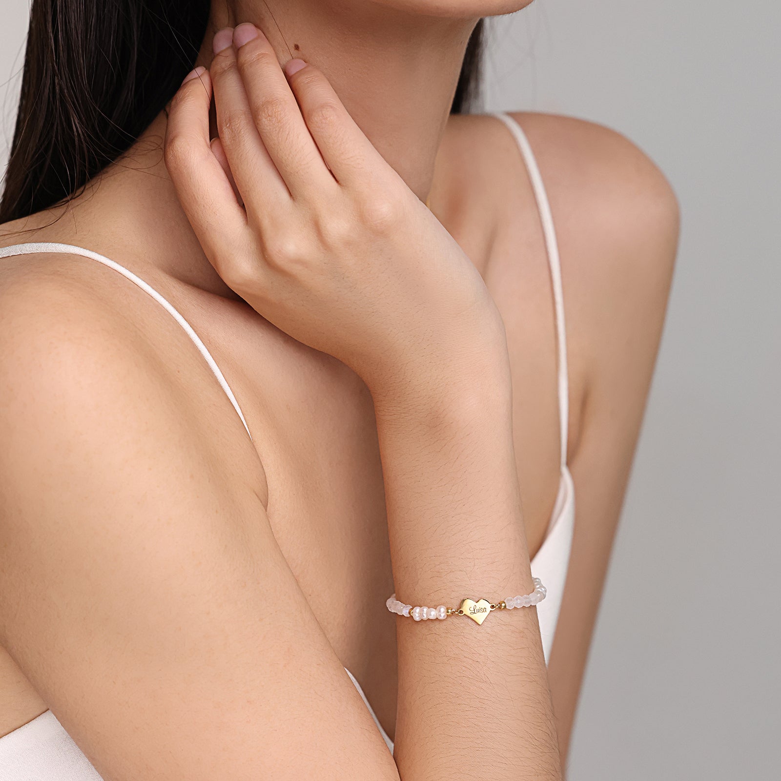 Süßwasserperlen & Mondstein Herz-Armband mit Gravur Damen Armband VIVIANNASCHMUCK