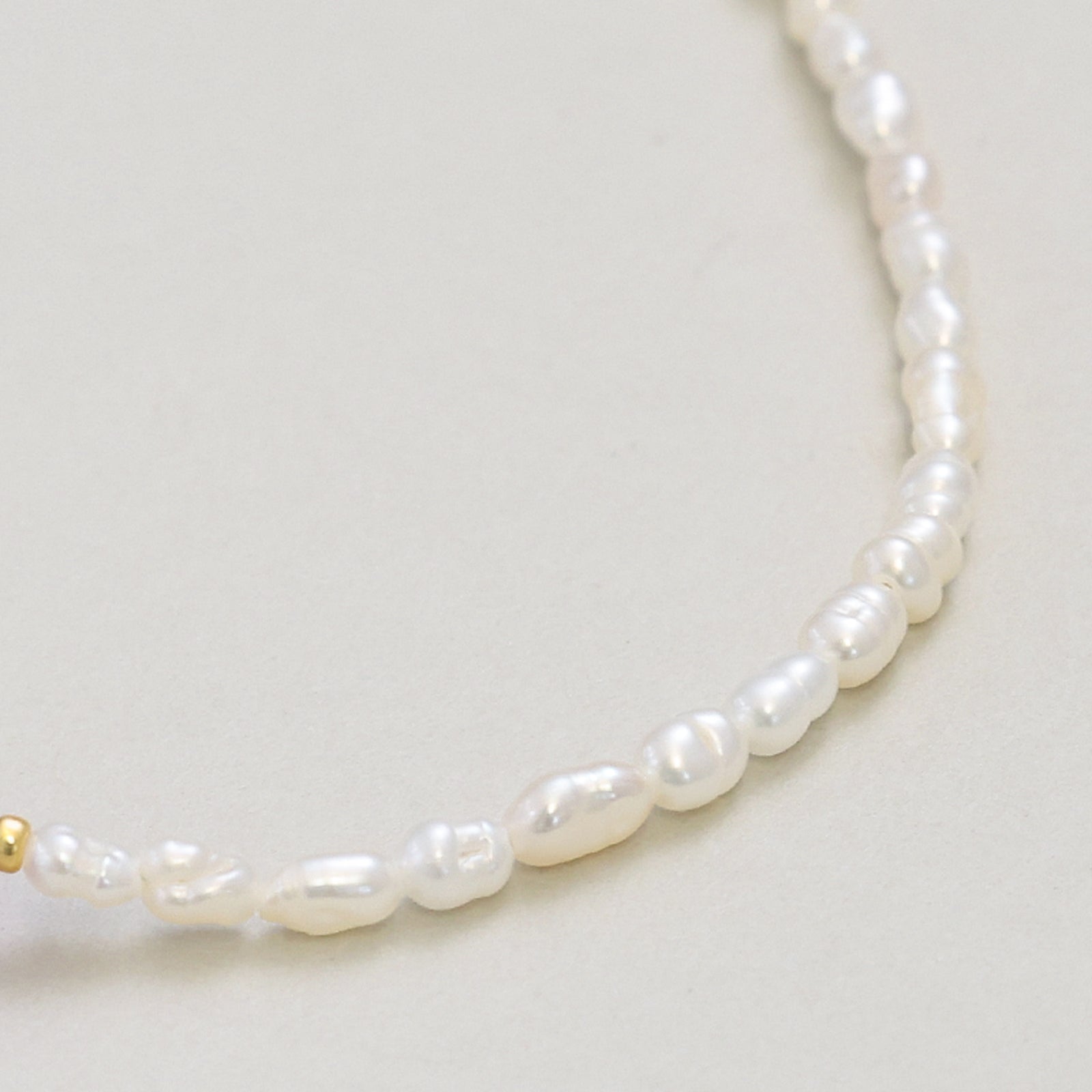 Halskette mit ovalem Amethyst & Süßwasserperlen - 925 Sterling Silber