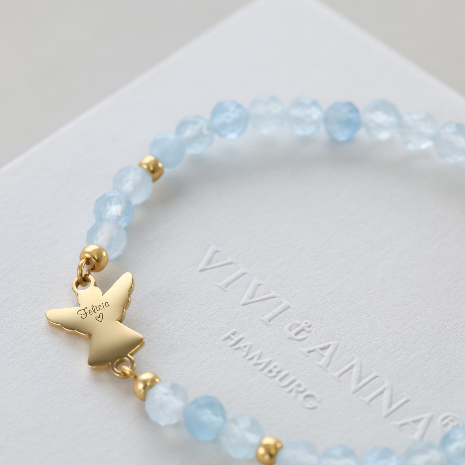 Aquamarin Schutzengel Armband mit Gravur Name - Geschenk zur Einschulung mit Karte Kinder Armband VIVIANNASCHMUCK