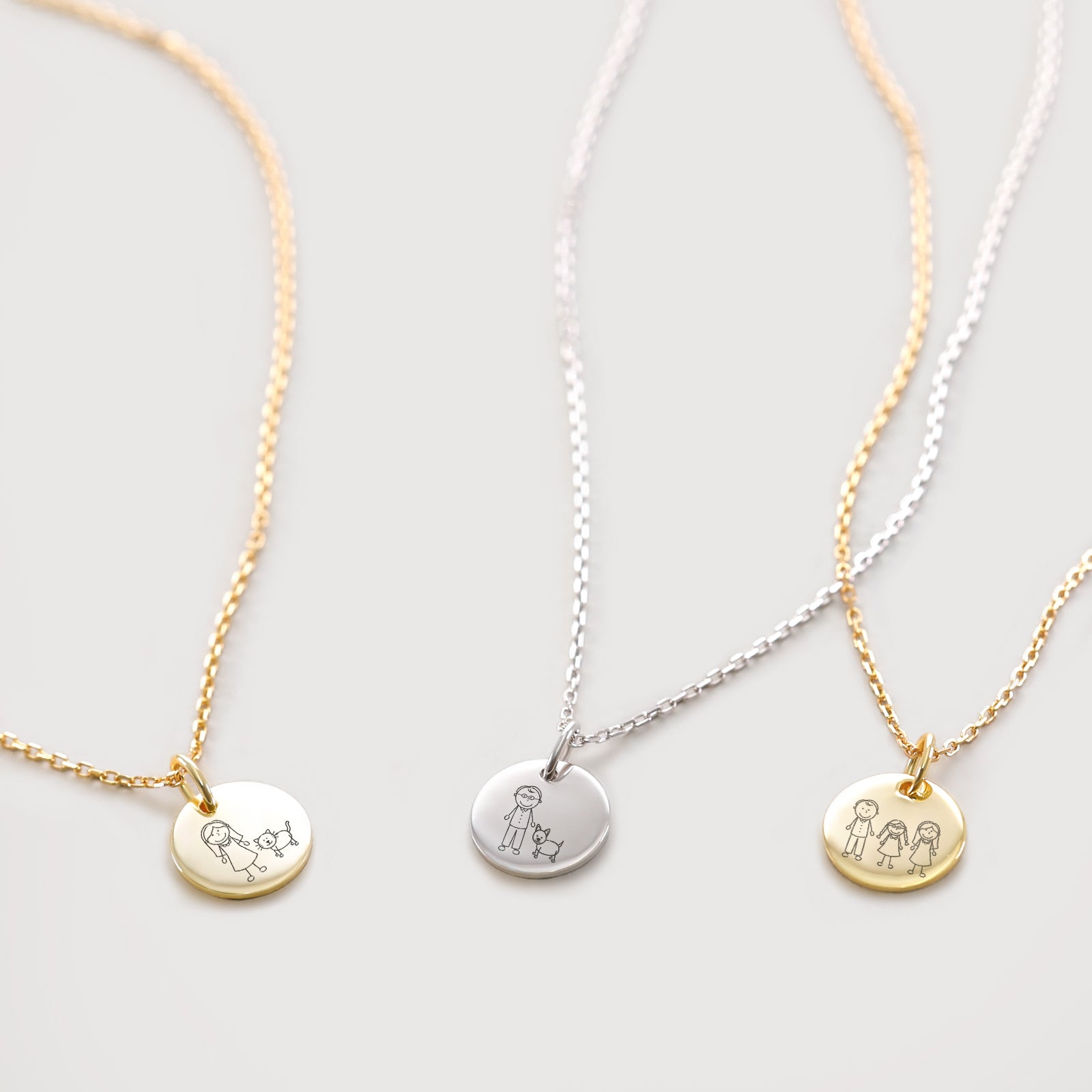 Familienkette mit Wunschgravur – Dein Design, deine Familie