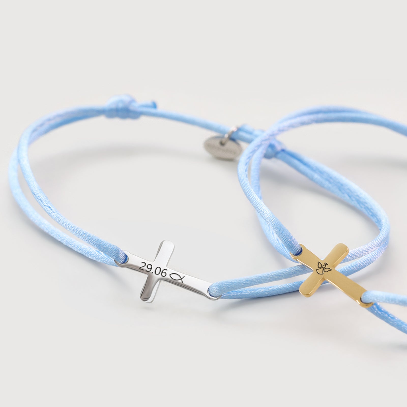 Satinarmband mit Kreuz & Wunschgravur Damen Armband VIVIANNASCHMUCK