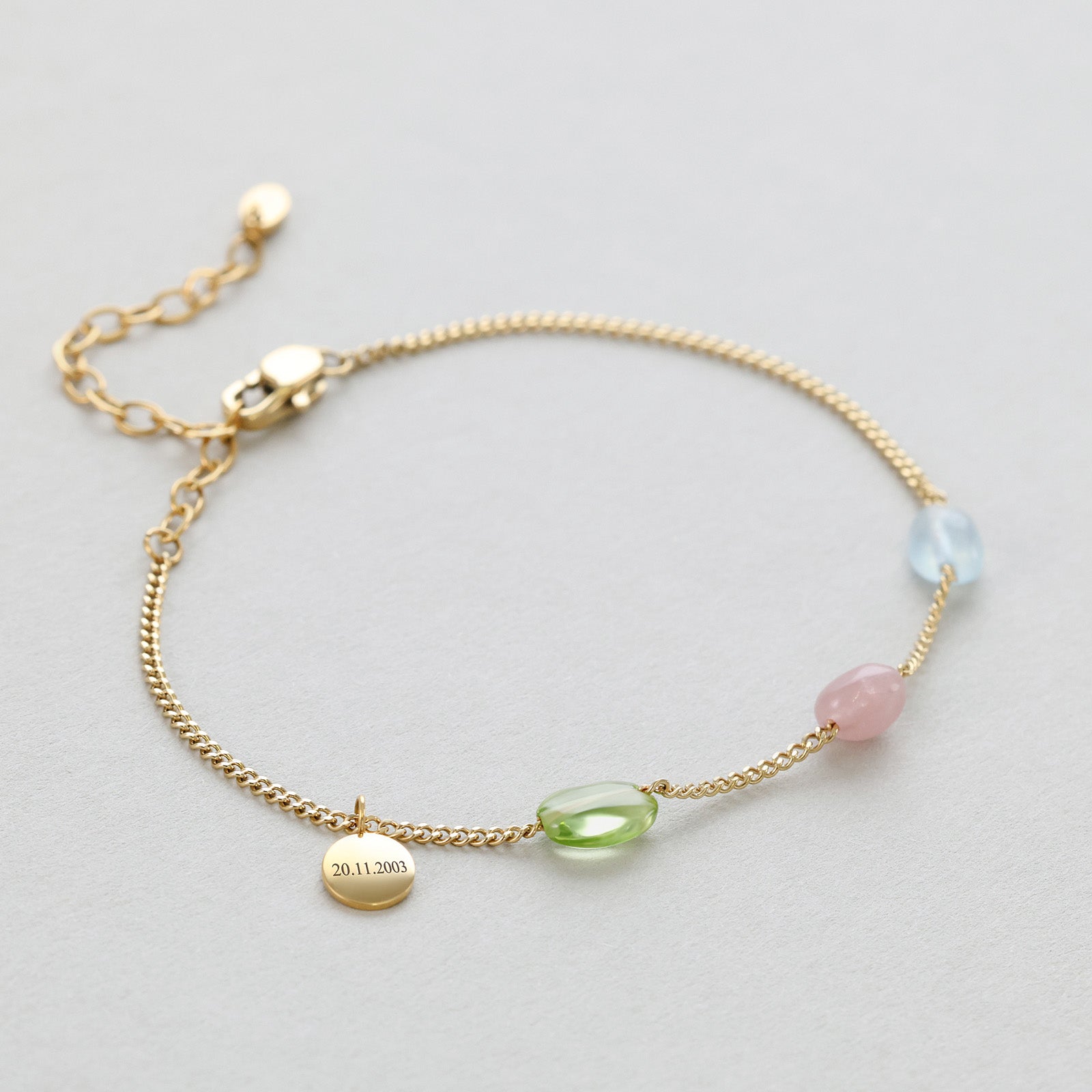 Personalisiertes Naturstein-Energiearmband mit Gravur Damen Armband VIVIANNASCHMUCK