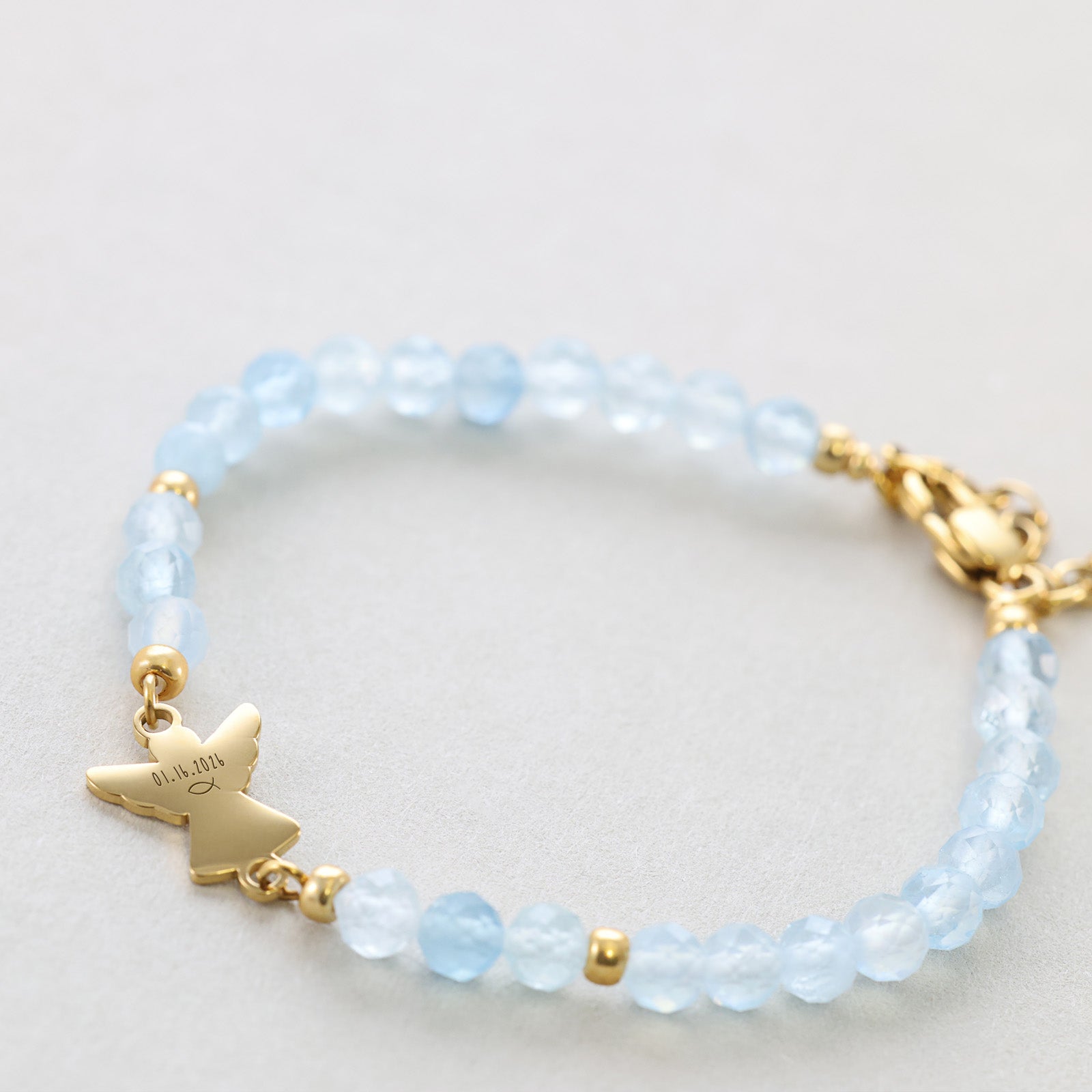 Aquamarin Armband mit Engelanhänger - Geschenk zur Taufe mit Karte Kinder Armband VIVIANNASCHMUCK