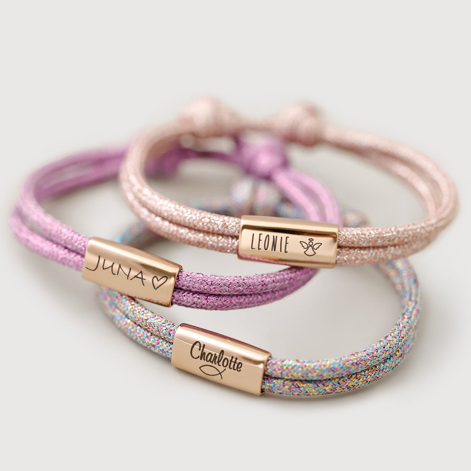 Glitzerndes Segeltau-Armband mit persönlicher Gravur