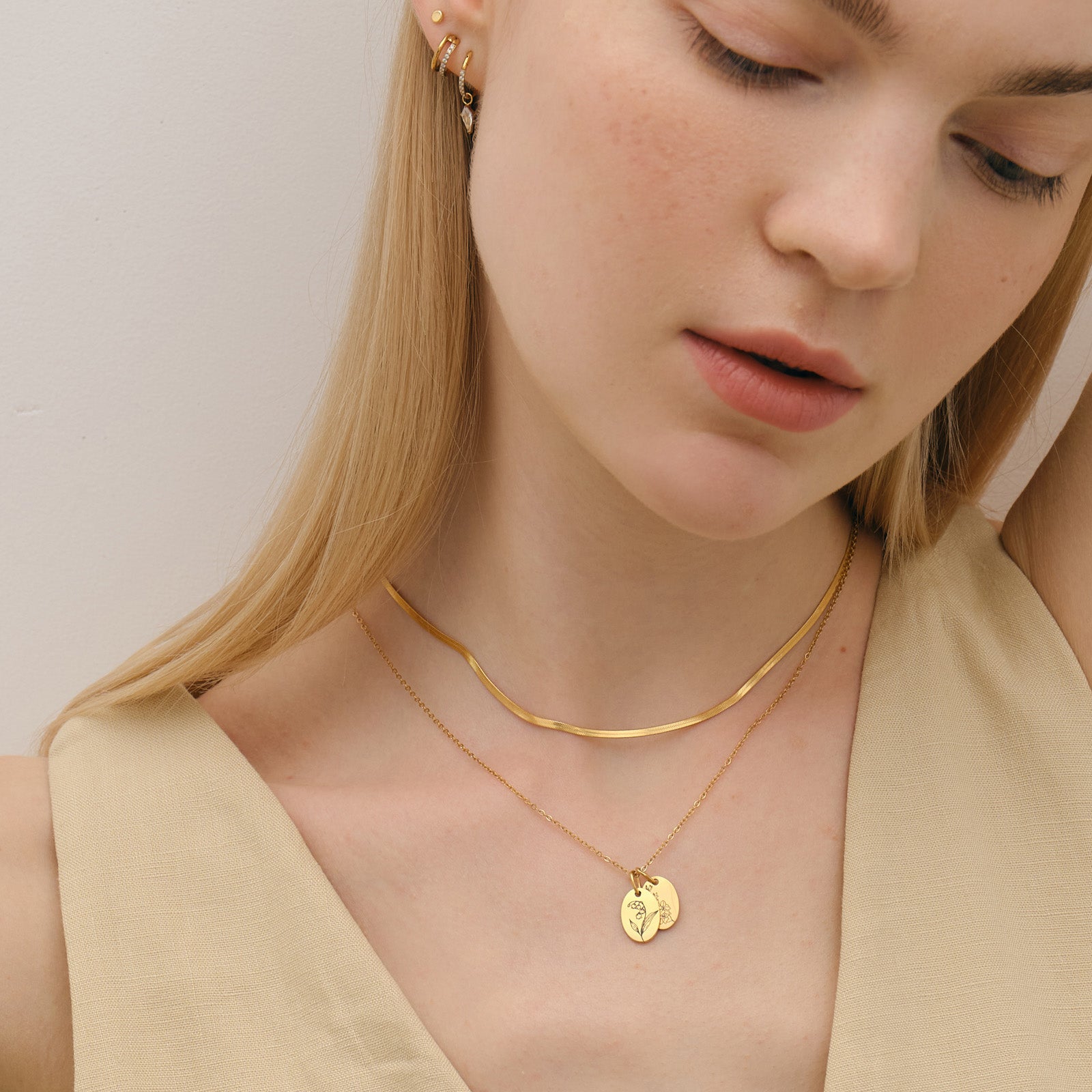 Adventskalender 2024 - Personalisierter VIVIANNA limitierter Schmuck - 3 personalisierte Schmuckstück + 21 Überraschungen - AV001 - VIVIANNASCHMUCK