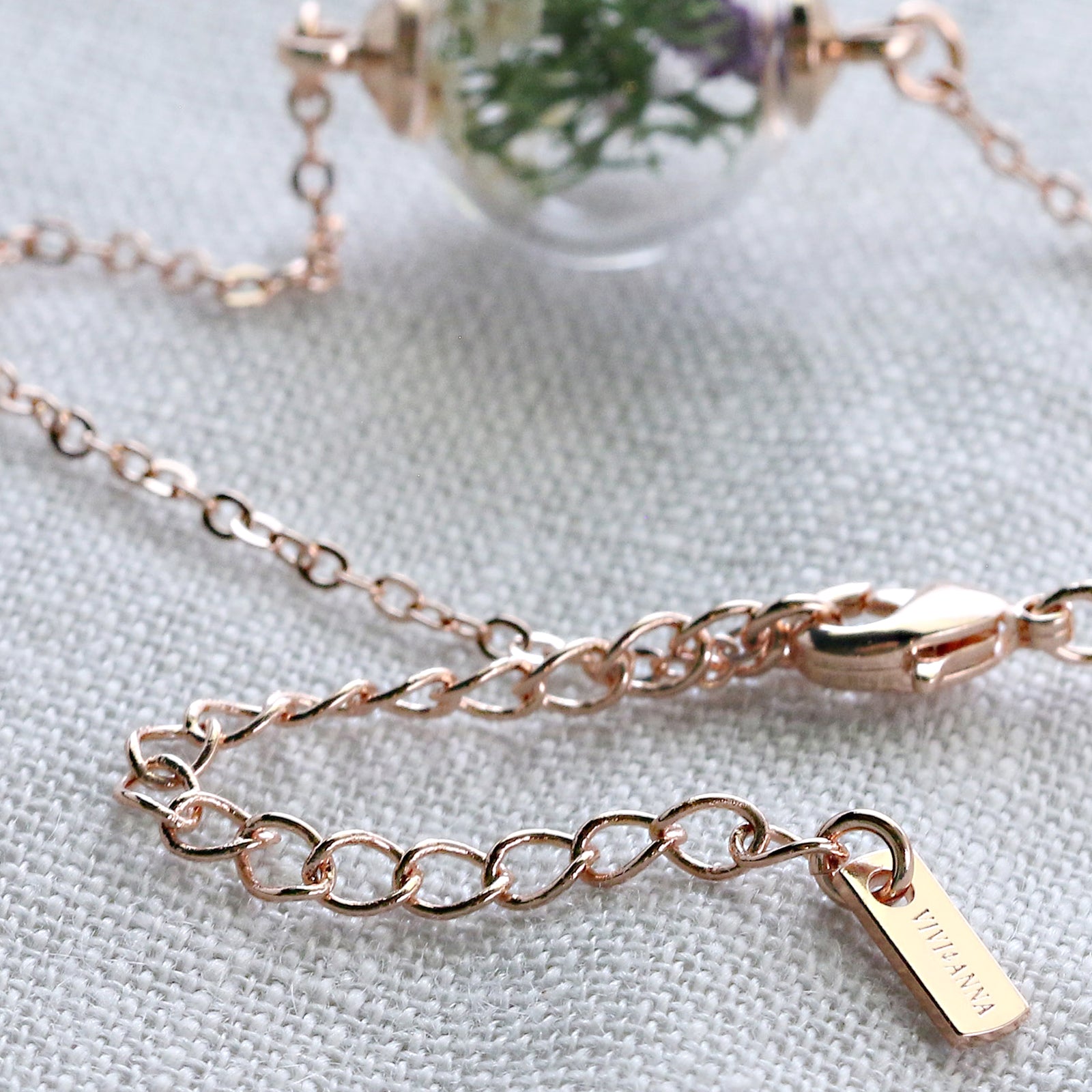 Real flower bracelet with engraving